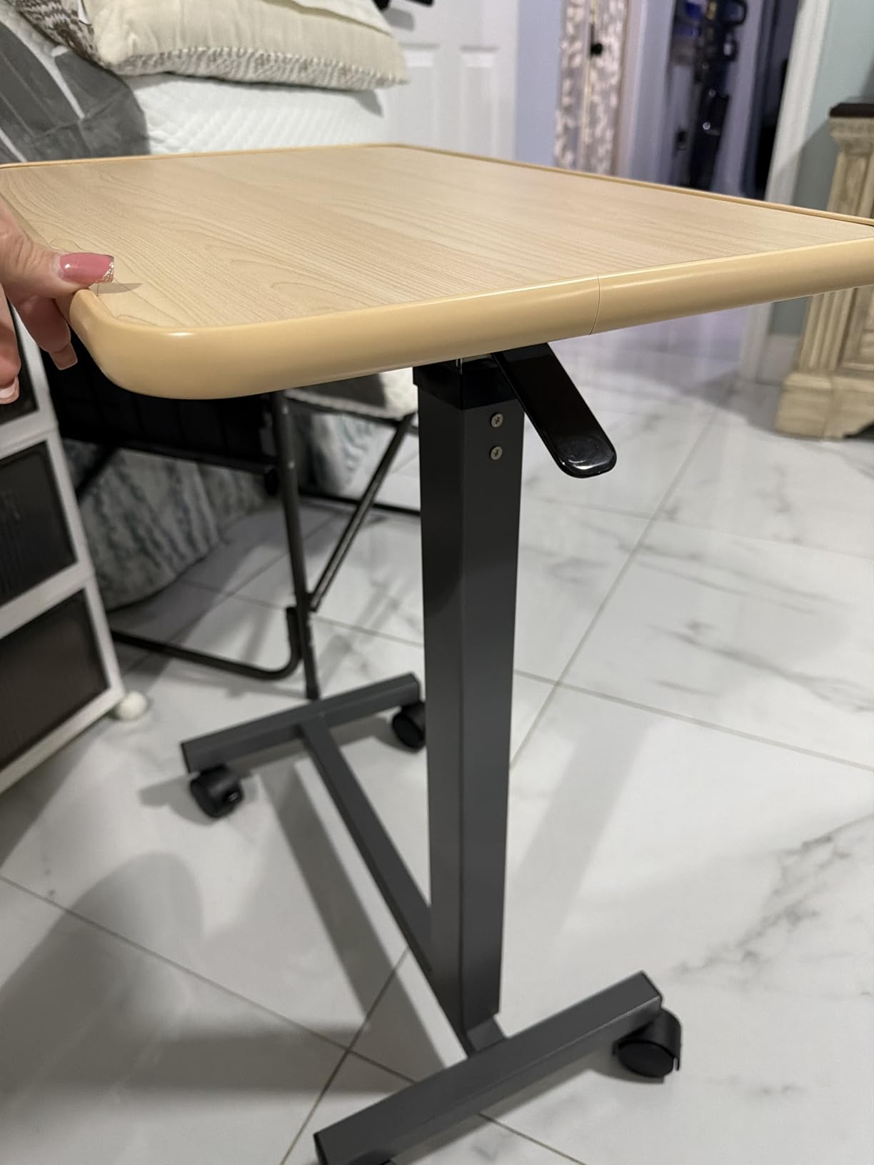 WOTURE Adjustable Overbed Table with Wheels, Bedside Rolling Table, Pneumatic Height Adjustment, Hospital Bed Table on Wheels, Standing Desk, Bedridden & Mobility Needs, Walnut customer photo 2