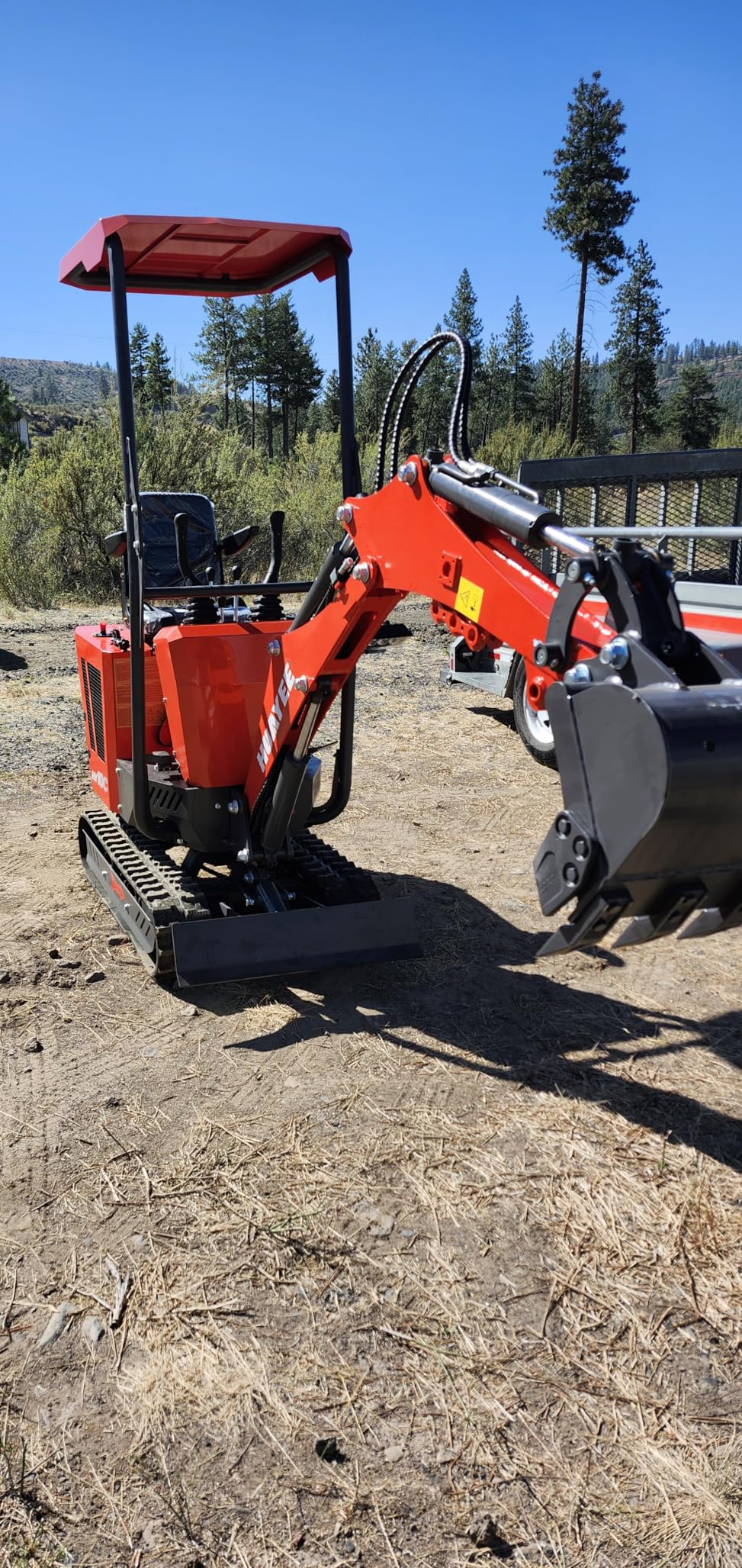 HY10C 1 Ton Mini Excavator | LimitedTime Offer, 13.5HP EPA Gasoline Engine with 200mm Digging Bucket, 800mm Loading Bucket, Ripper, Rake, Curbside delivery & Professional unloading Included customer photo 2
