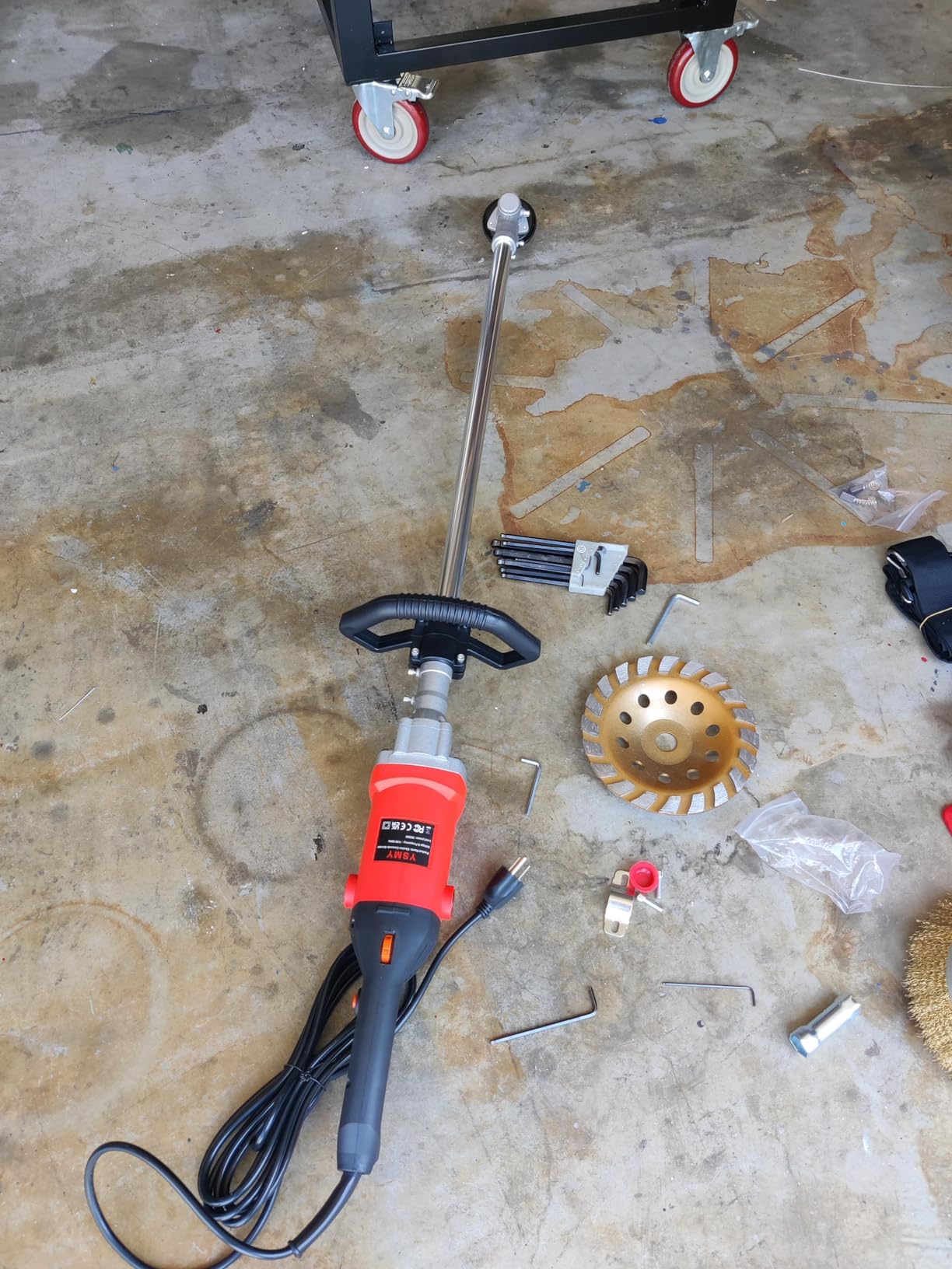 Electric Multifunctional Concrete Grinder & Burnishing Machine 6 Speed Adjustable 110V Heavy Duty Grinder for Floor Polishing,Wall Grinding,Metal Derusting with 180mm Diamond Disc &200mm Wire Brush customer photo 1