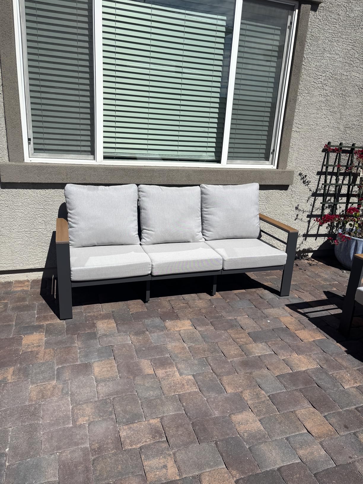 Aoxun Aluminum Patio Furniture Set 7 Seats, Oversized Outdoor Sectional with Washable Thick Cushions, Coffee Table and Waterproof Cover customer photo 2