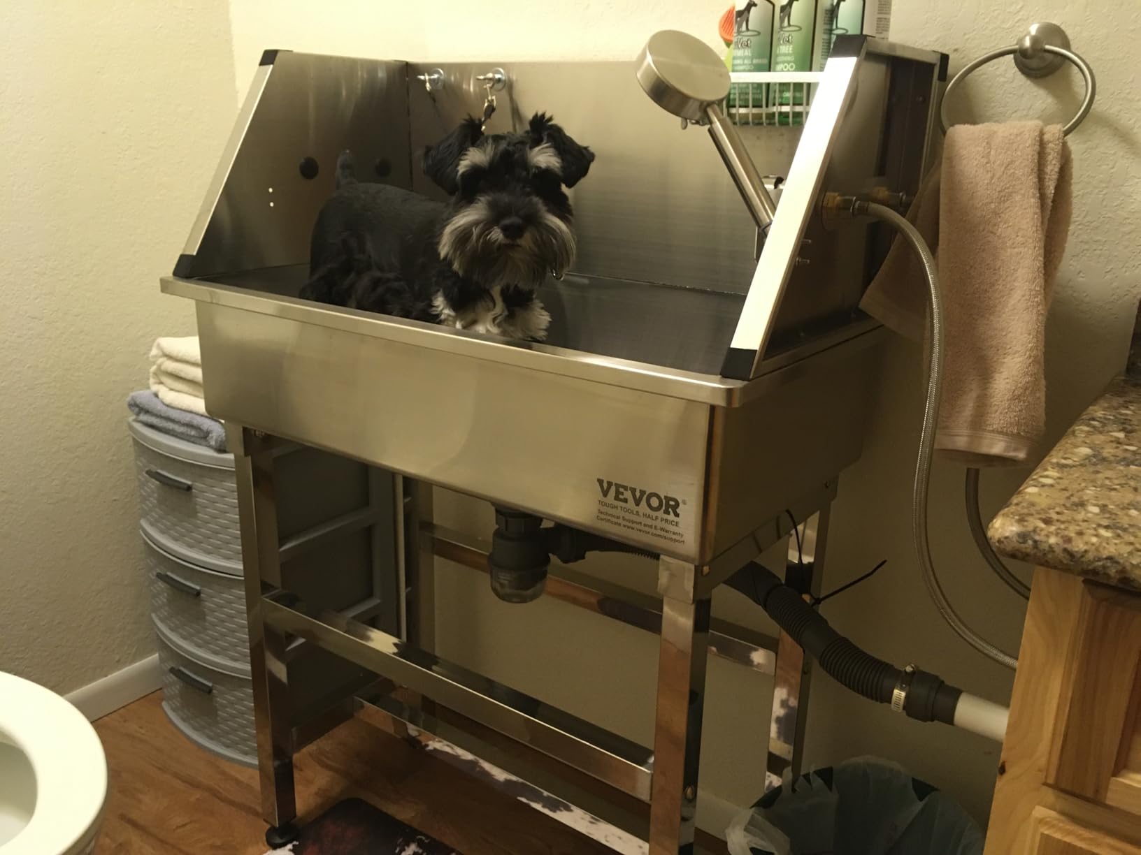 VEVOR 38 Inch Stainless Steel Dog Washing Station, Pet Grooming Tub with Hot & Cold Faucet, Showerhead, Home Wash Sink, Fits Small and Medium Cats and Dogs, Non-Slip Stairs (Left Door) customer photo 1