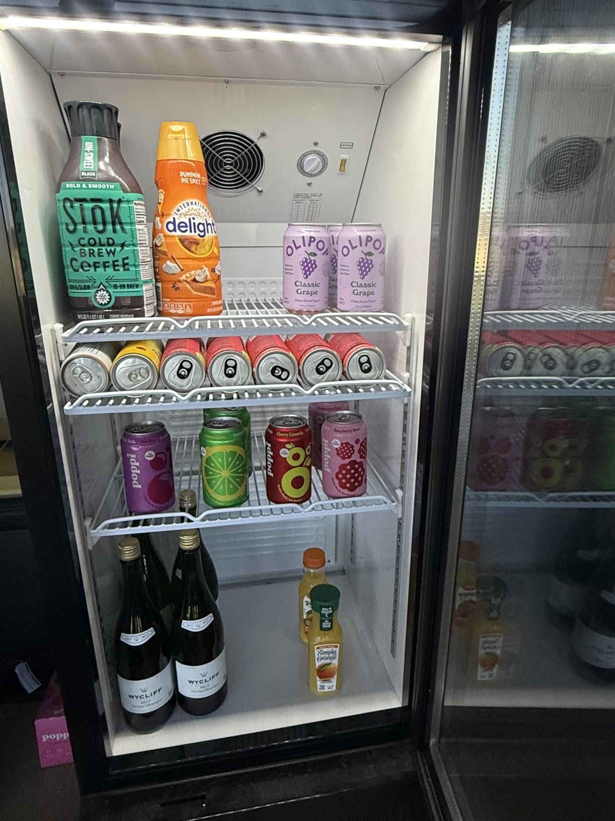 6.5 Cu.Ft Commercial Beverage Refrigerator Glass Door Upright Drink Cooler Display Fridge with Adjustable Shelves and LED Light for Restaurant Bar Store Office customer photo 2