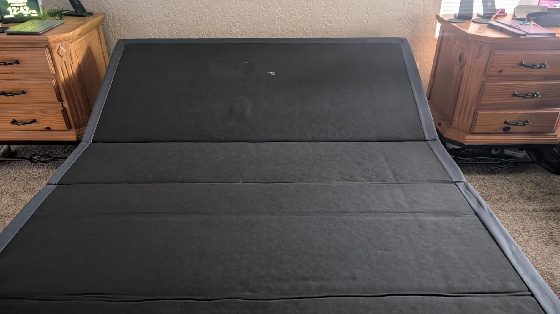 Serta baselogic Level 1 Adjustable Base Bed Frame - Full - Head Adjustability, Wired Remote, Removable Legs for Zero-Clearance Design, and Foldable for Convenient Mobility and Storage customer photo 2