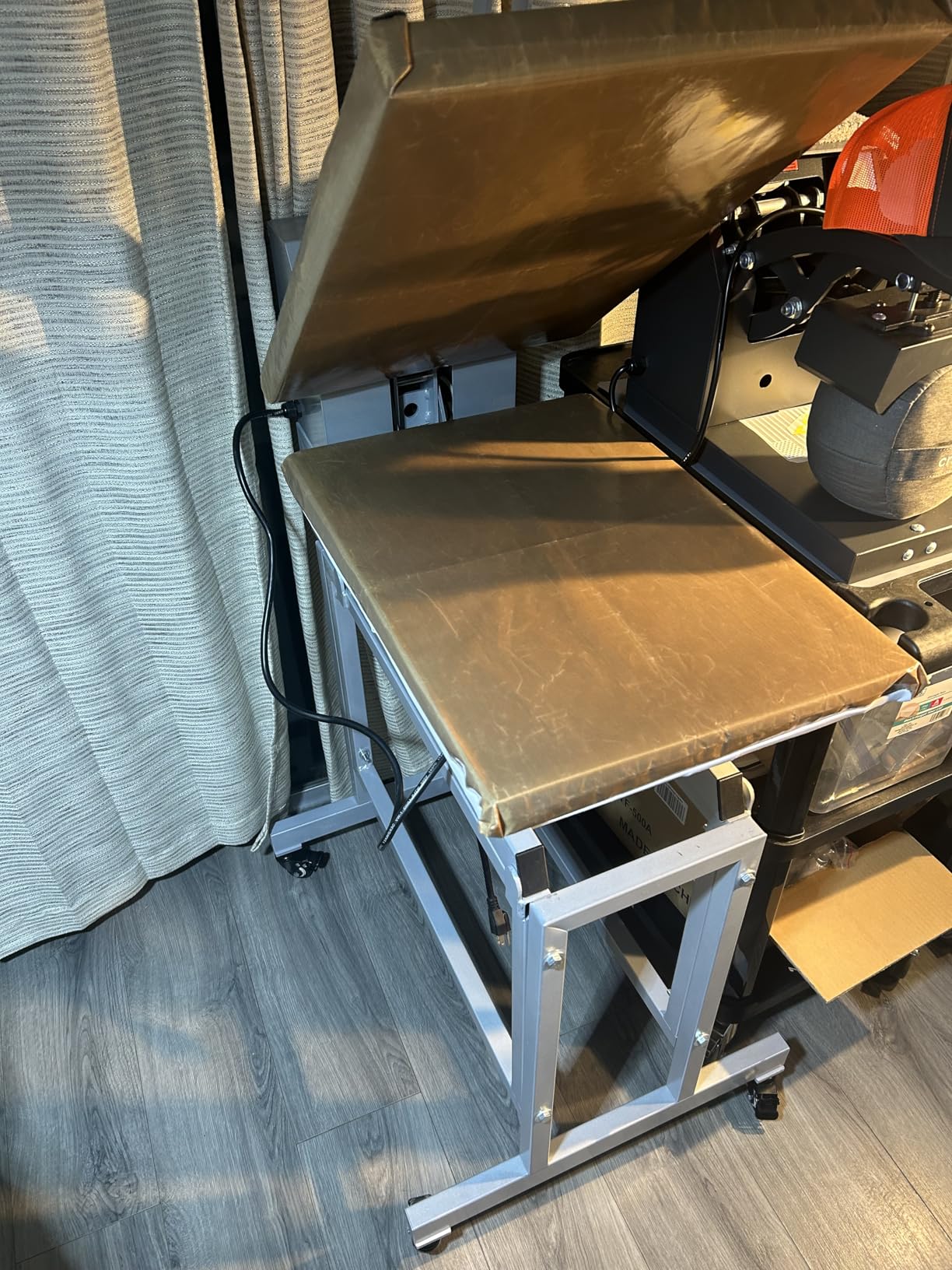 16x24 Heat Press Machine | Large Heat Press 110V 2000W with Infrared Positioning & Stand | Fast-Heating Durable Manual Press for T-Shirts, Metal, Ceramics DTF & Sublimation customer photo 1