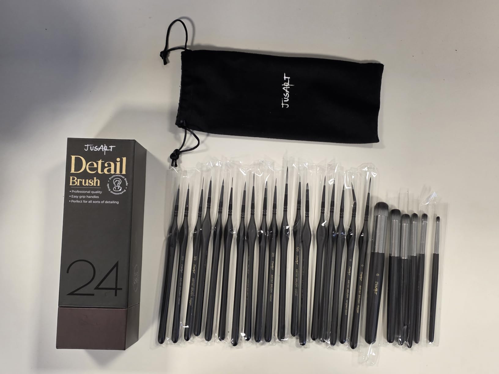 JusArt 10-Piece Detail Paint Brush Set, Miniature Paint Brushes for Models, Acrylic Oil Watercolor, Professional Fine Detail Brushes for Adults & Miniature Painters customer photo 1