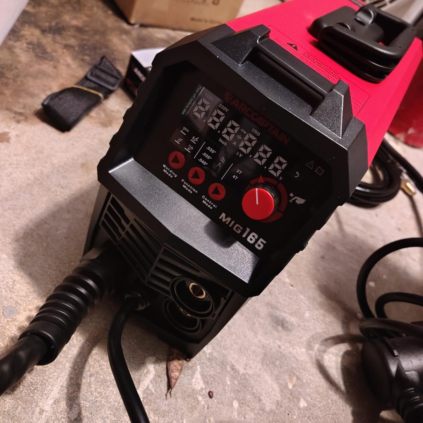 ARCCAPTAIN 165A MIG Welder 110V/220V, 2025 Newest [Large LED Display] 4 in 1 Gasless/Gas MIG/Lift TIG/Stick Welding Machine Multiprocess Welder Machine, IGBT Inverter Welder with Synergy, 2T/4T customer photo 2