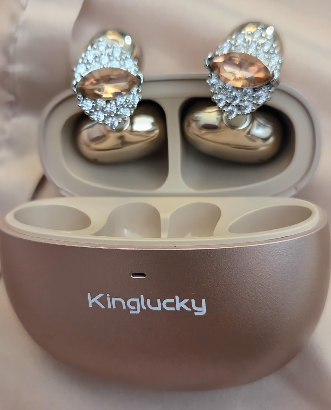 Kinglucky Upgraded Clip-On Earbuds Comfortable fit & Crystal-Clear Sound, 50H Playtime Open Ear Buds Bluetooth 6.0 Wireless Headphones for Women & Kids Ideal for Small Ears, Sports, Glasses Rose Gold customer photo 2