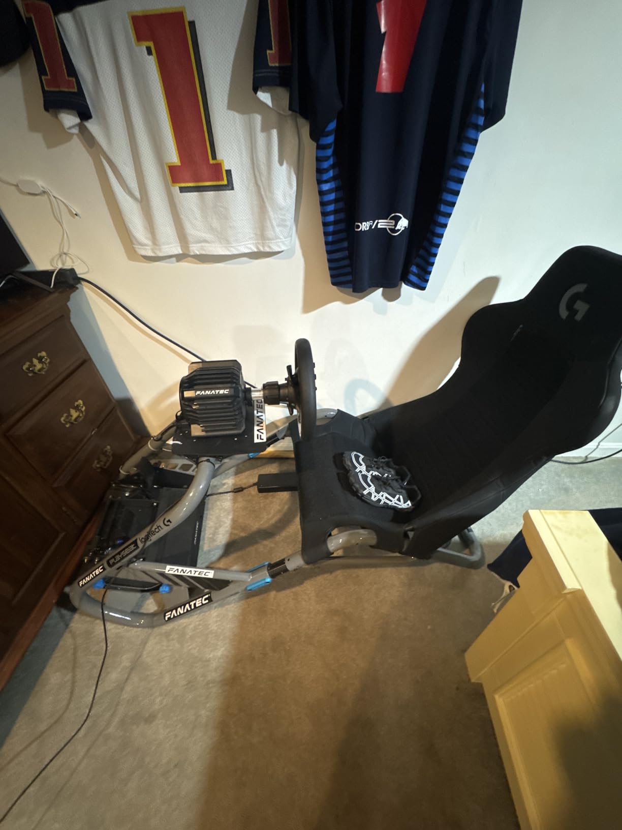 Fanatec Sim Racing CSL Elite Pedals V2 - 3-Pedal Set with Load Cell Brake customer photo 2