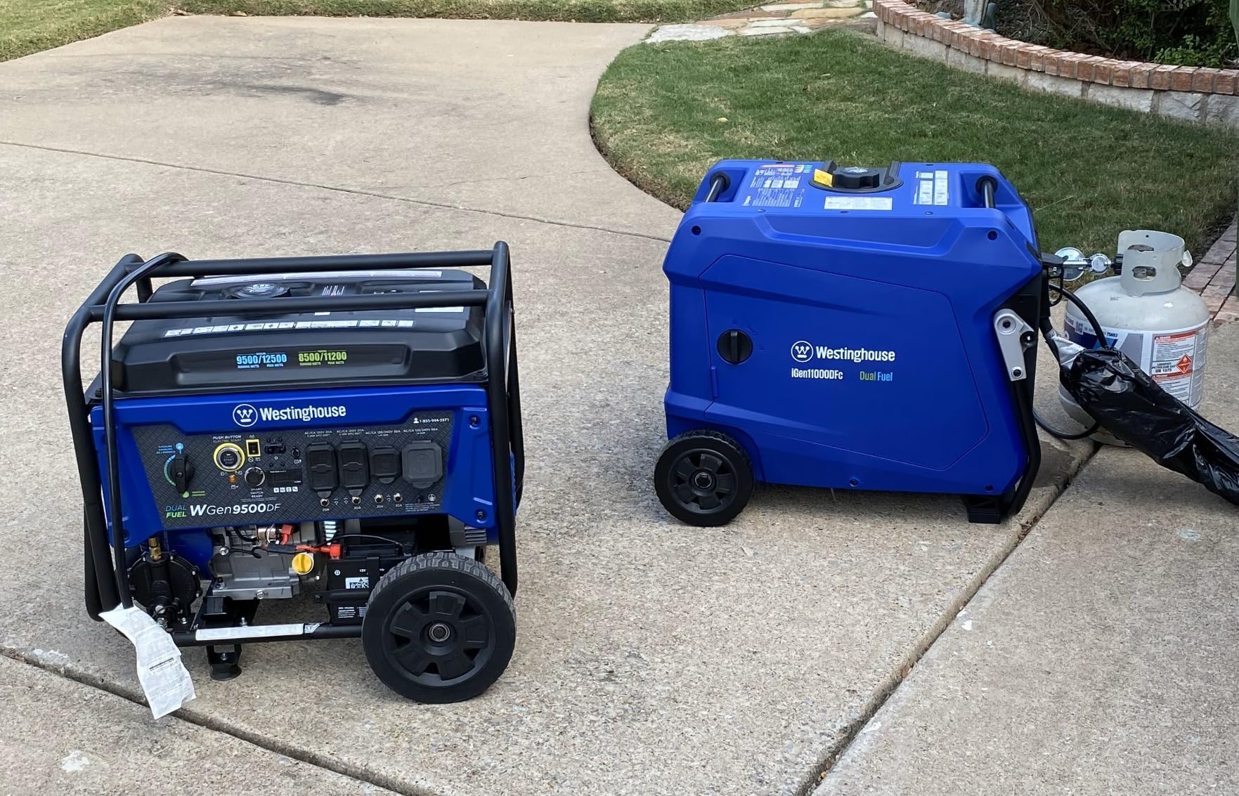 Westinghouse 12000 Peak Watt Tri-Fuel Portable Inverter Generator, Remote Start, Transfer Switch Ready, Gas/Propane/Natural Gas Powered, Low THD, Safe for Electronics, Parallel Capable, CO Sensor customer photo 1