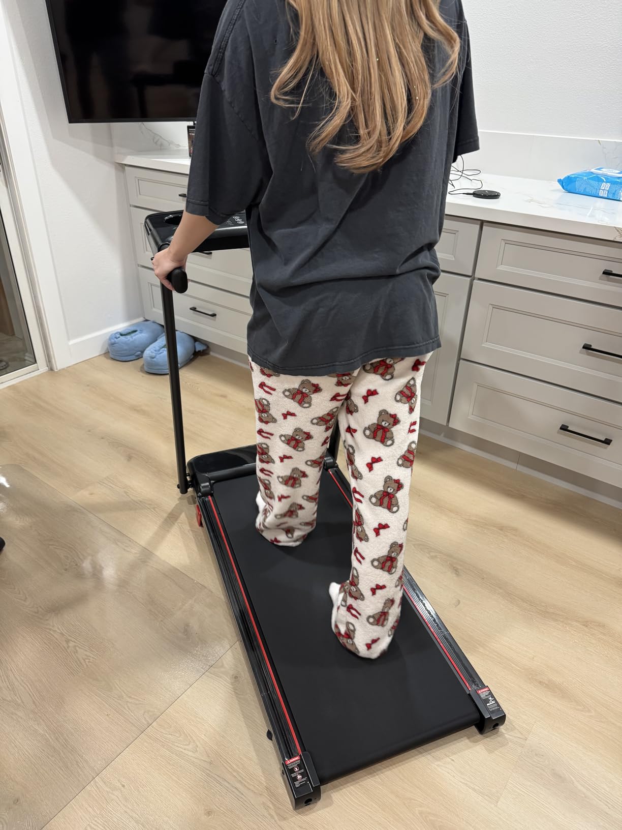 ApexNexus 3-in-1 Portable Treadmill with Incline customer photo 2