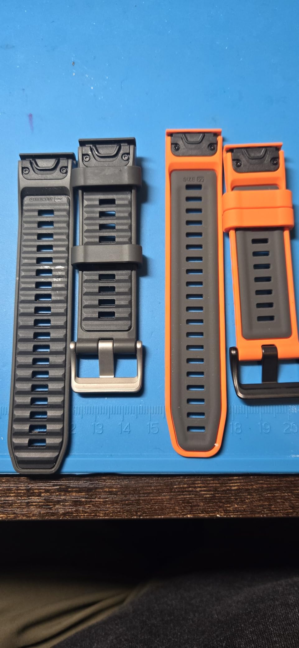 Quickfit 22mm Watch Bands for Garmin Fenix 8 47mm/7/6/5, Sports Silicone Bands Compatible with Garmin Fenix 8 Pro 47mm/7 Pro/6 Pro/5 Plus/Forerunner 935/945/955/965/Approach S60/S62/Epix 2 customer photo 2