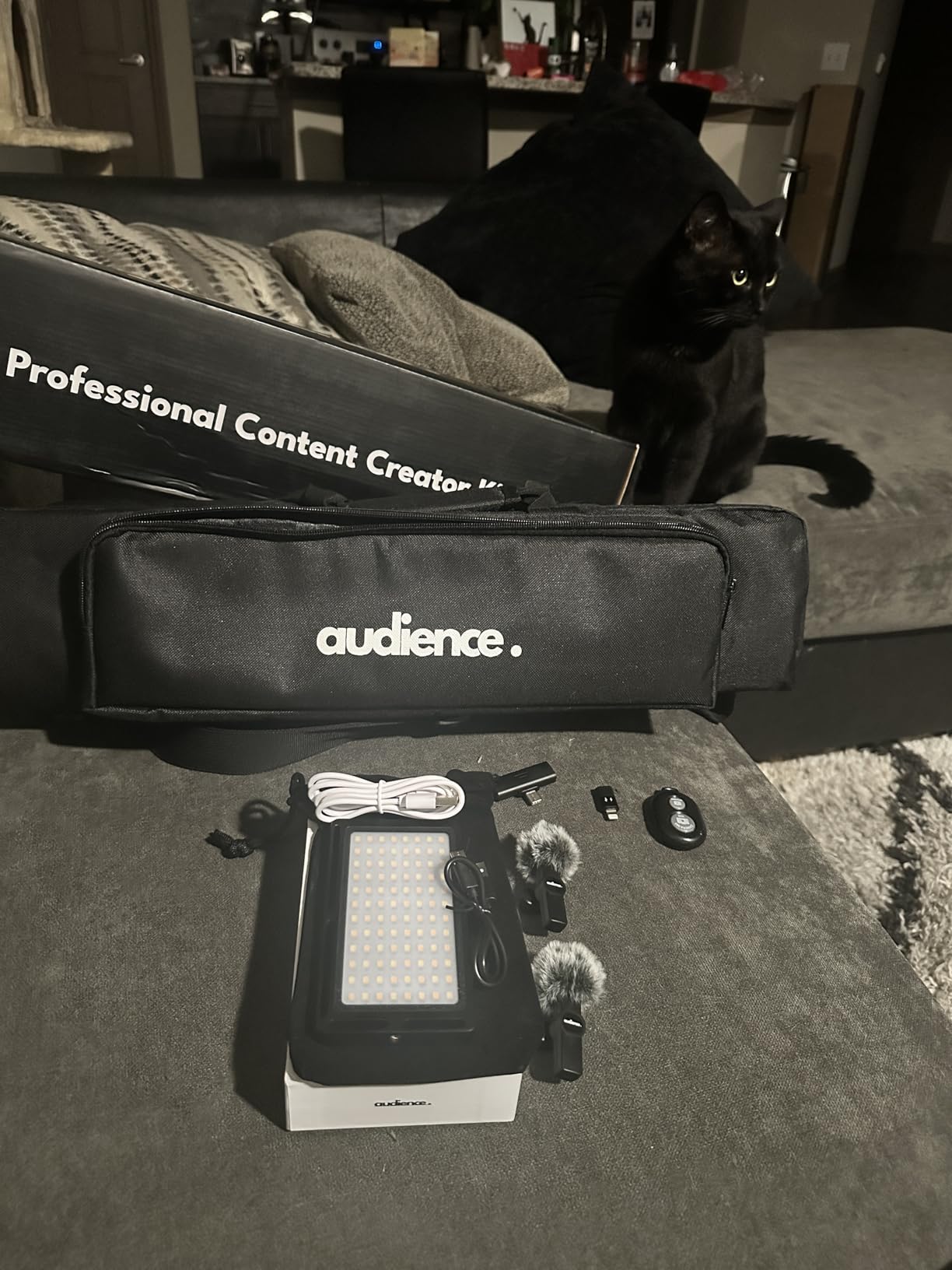Audience Professional Mobile Creator Kit - 72