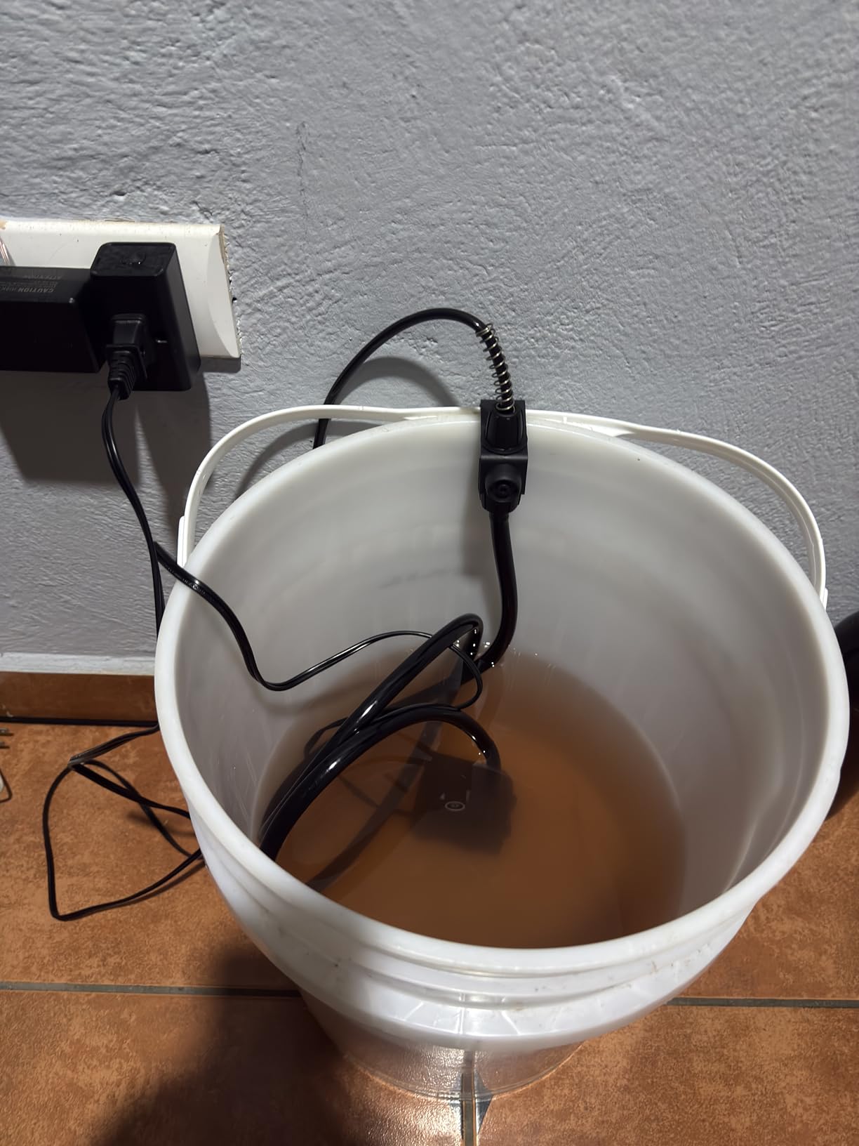 VIVOSUN Automatic Drip Irrigation Kit, Smart Watering System with 16 Drip Emitters, App-Controlled A10 GrowHub customer photo 2