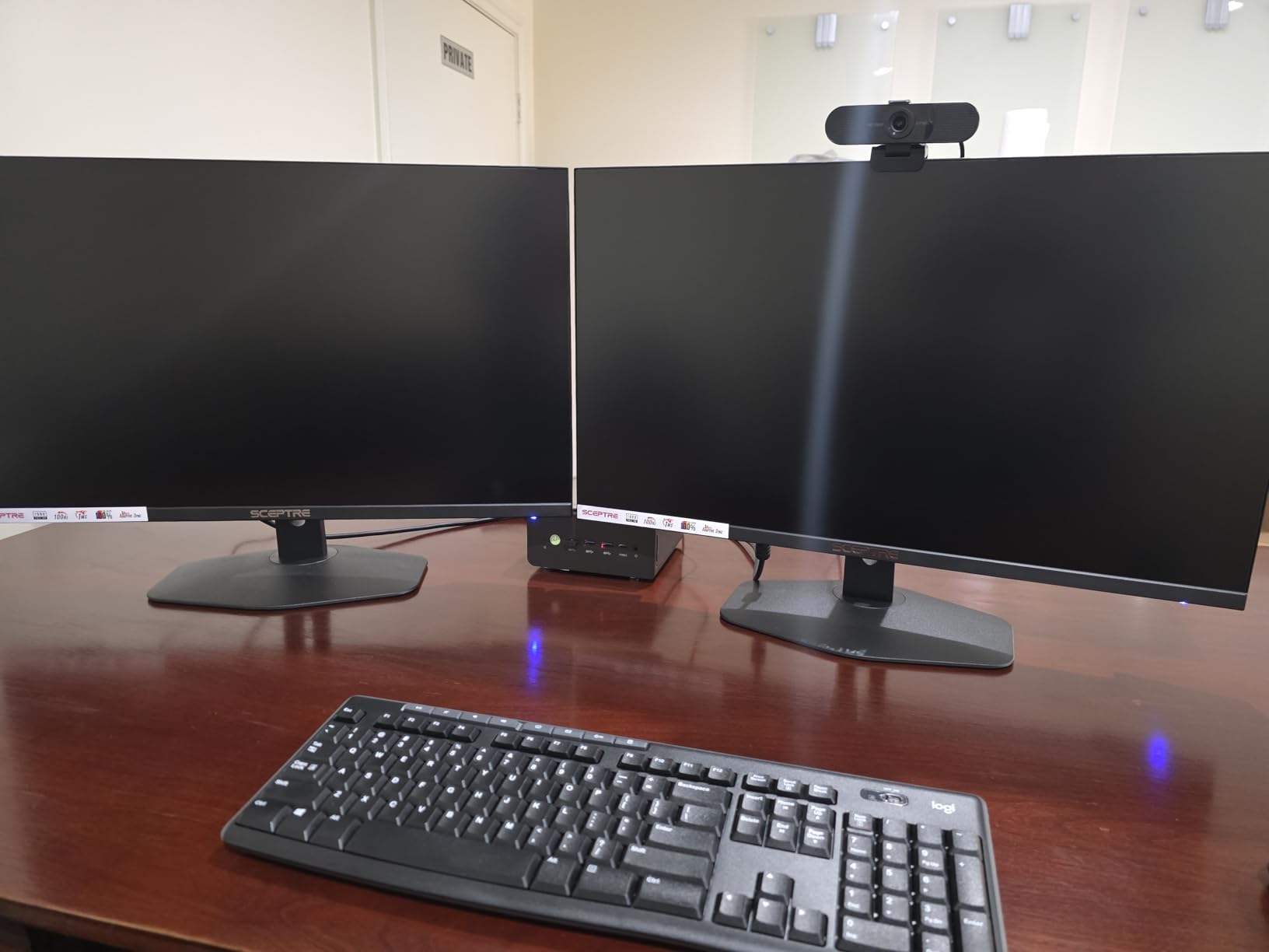 New! Sceptre Curved 30-inch Gaming Monitor 200+Hz FreeSync Build-in Speakers 2560 x 1080p HDMI DP Machine Black 2026 (C305B-200UN Series) customer photo 2