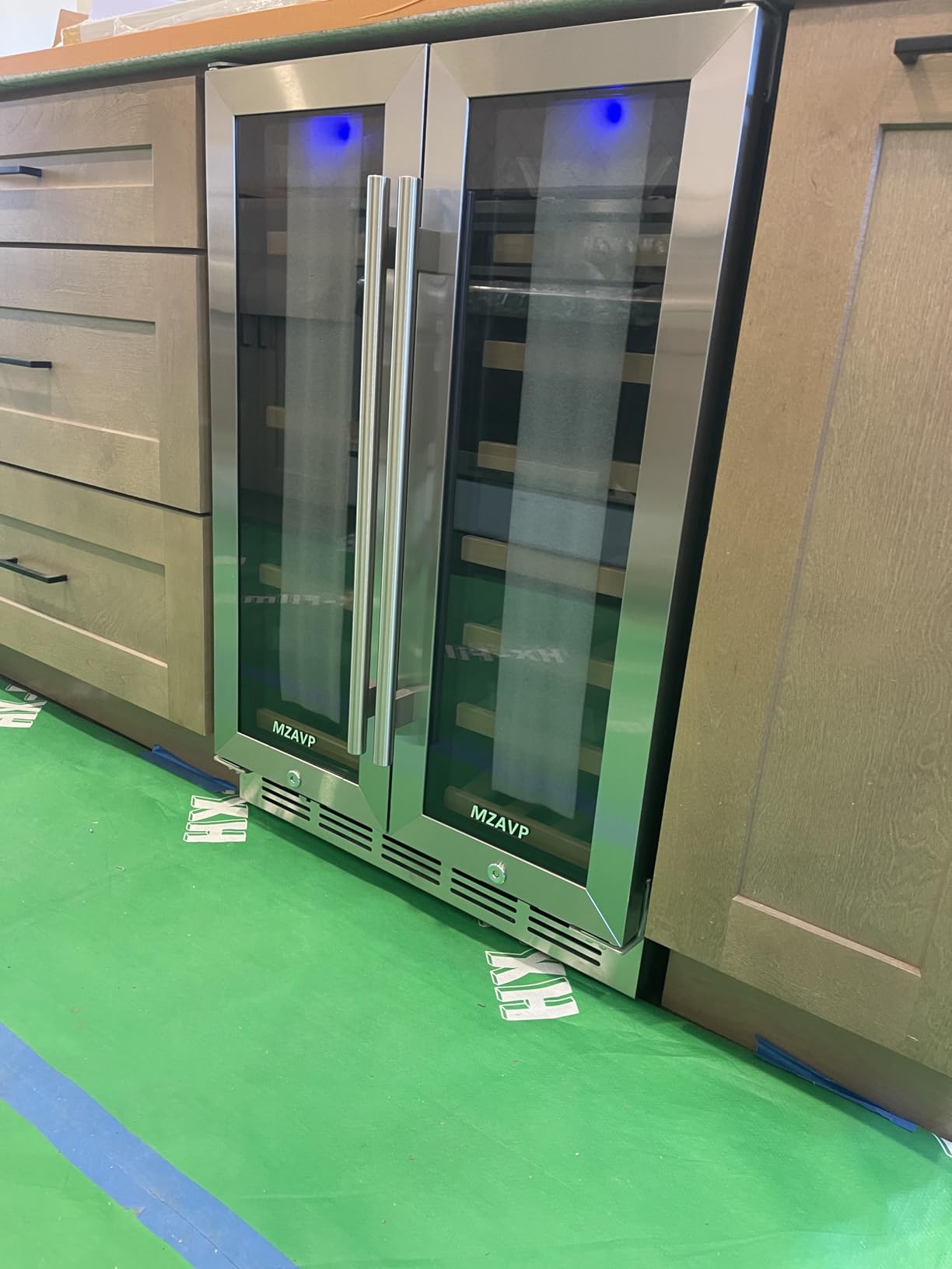 200 Bottle Wine Fridge Dual Zone, 24 Inch Wine Cooler Refrigerator Freestanding or Built-in, Professional Wine Cellar with Advanced Temperature Control and Compressor Cooling, Quiet Operation customer photo 2