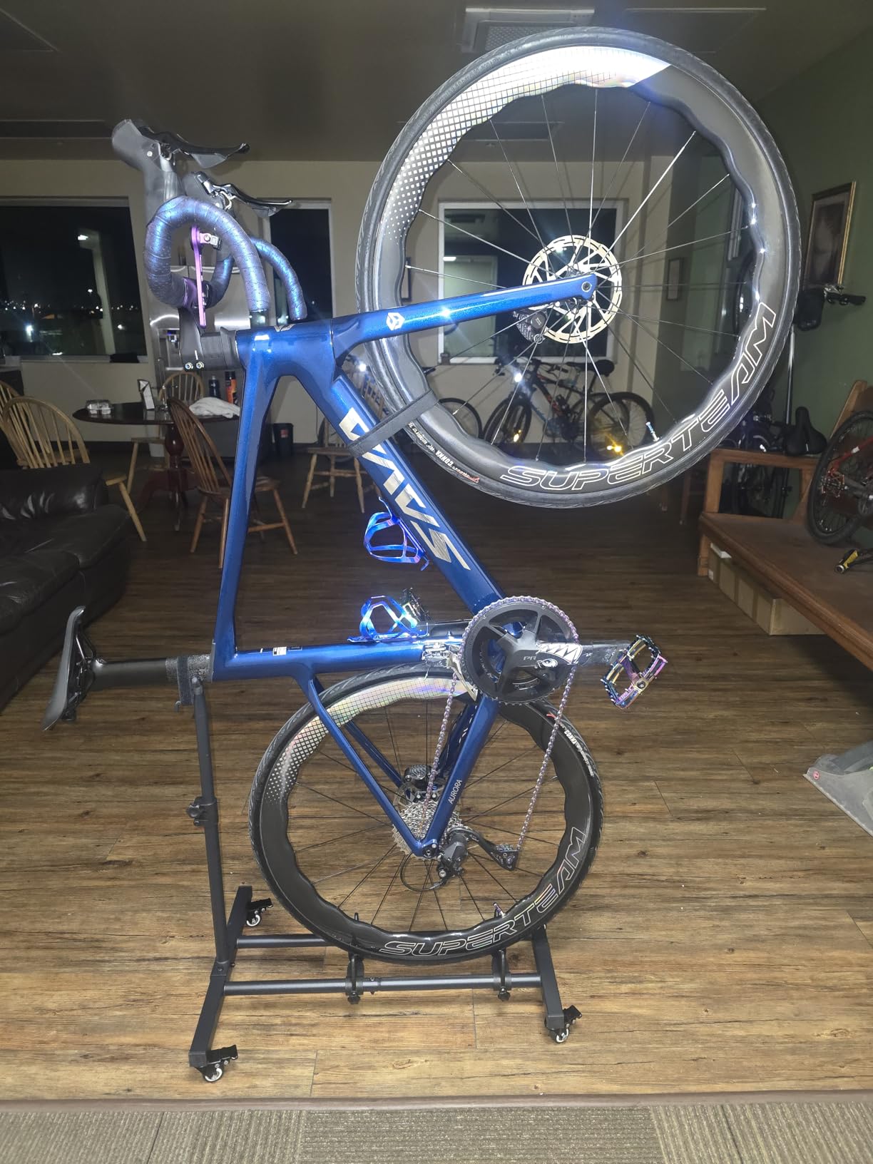 SAVADECK Lightweight Full Carbon Fiber Racing Bike for Adults, with Shimano R7120 24-Speed Shift Set, Equipped with Carbon Fiber Frame and Wheelset, Hydraulic Oil Disc Brakes customer photo 1