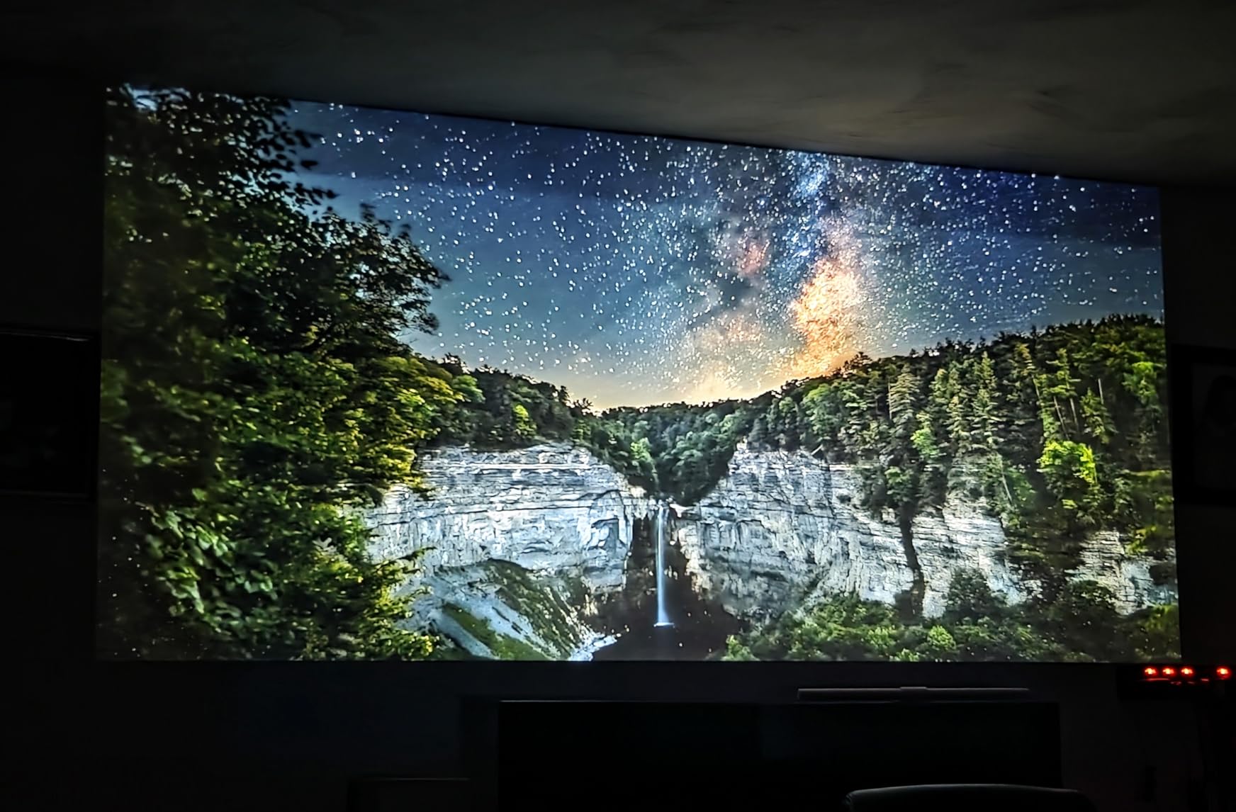 Official Licensed Google TV 4K Smart Projector with WiFi and Bluetooth, VOPLLS Outdoor Projectors with Dolby/Auto Focus, Portable Movie Phone Wireless Gaming Wifi Proyector for Bedroom/Home/Ceiling customer photo 1