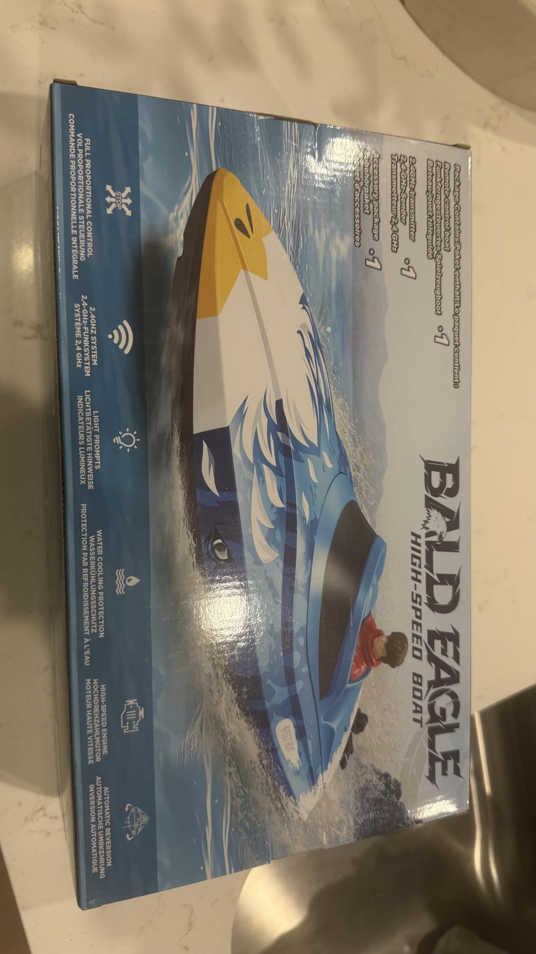 BEZGAR RC Boat, 12 inch Self-Righting Remote Control Boat for Kids and Adults, 25 KPH Fast RC Speed Boats with 700mAh Battery, Ideal Waterproof Toy for Lakes & Pools - HJ822 Brown customer photo 1