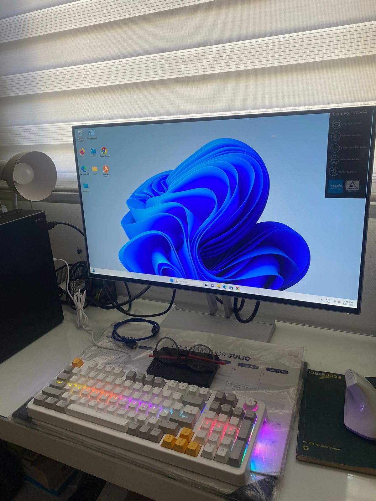 AK96 Smart Mechanical Keyboard Gaming, 96 Keys Full Size with LED Colorful Backlit, Clicky Creamy Sounding, USB Wired Computer Keyboard with Volume Knob for PC, Mac, Windows(Grey) customer photo 2