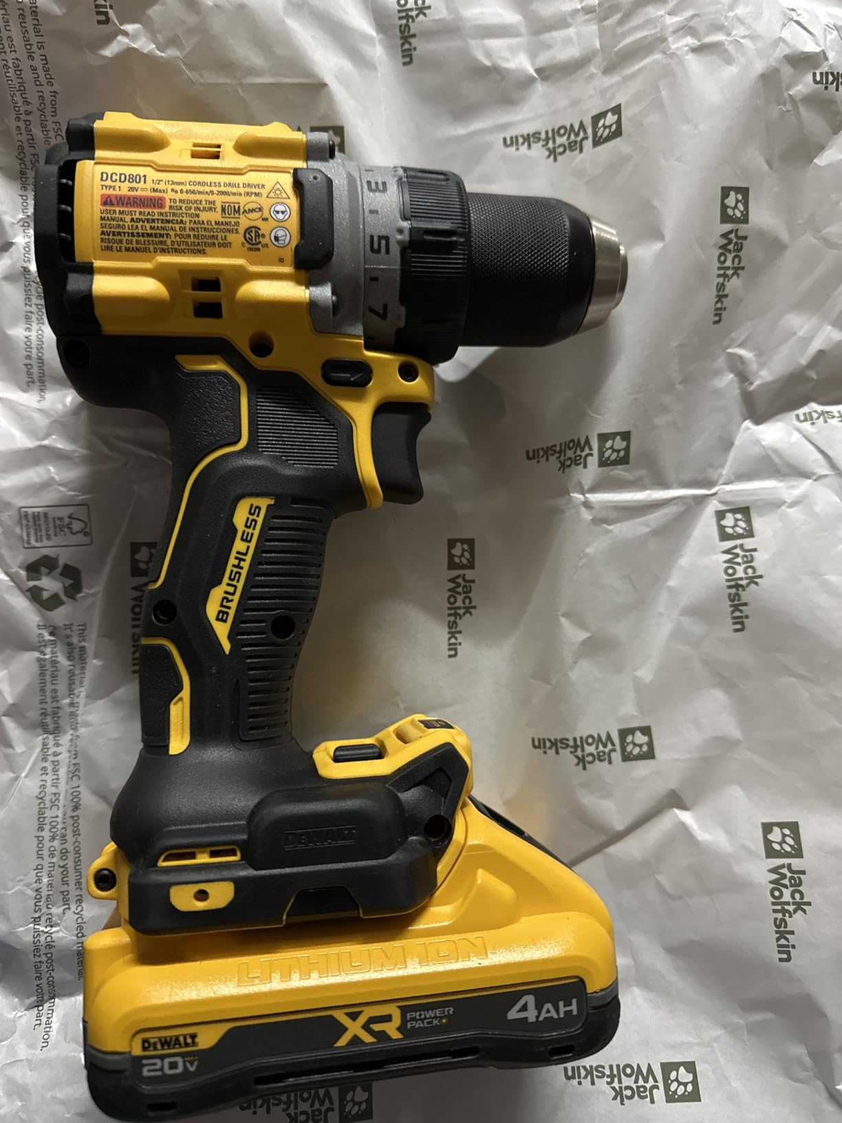 DEWALT 20V MAX XR Brushless Cordless 1/2 in. Drill Driver Kit With DEWALT POWERSTACK Batteries and Charger (DCD801QQ2) customer photo 2