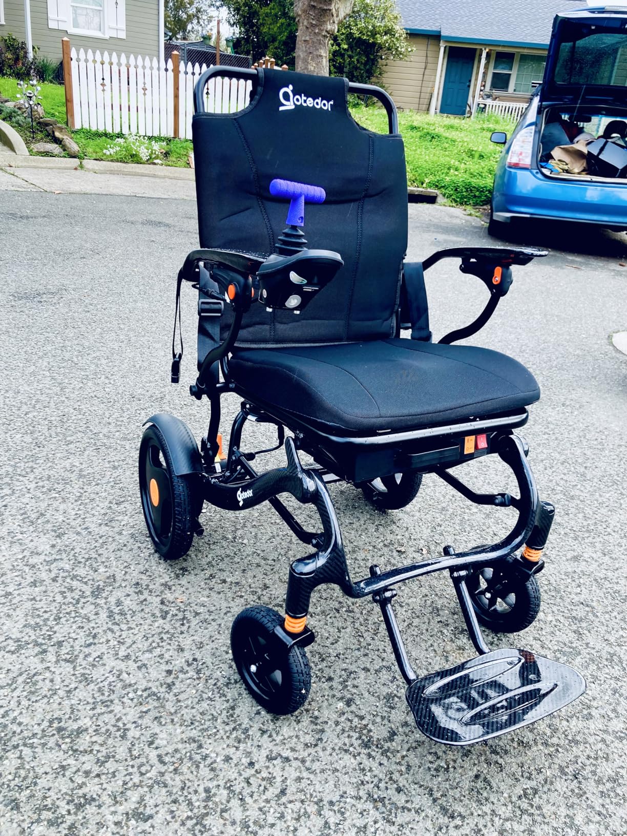 Aotedor Full Carbon Fiber Electric Wheelchair for Adults & Seniors, 35 lbs Lightweight Foldable All-Terrain, 22-Mile Range, 2 Batteries, Airline & FSA Approved customer photo 1