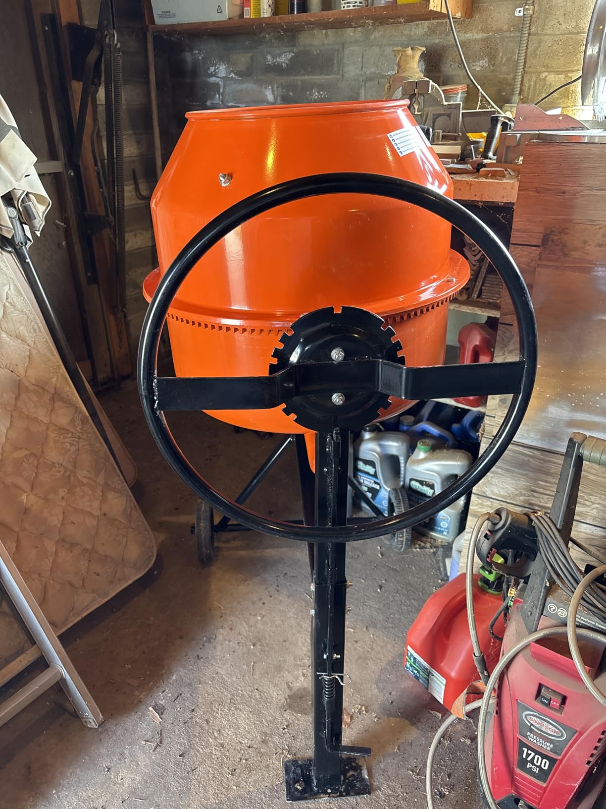 SPECRAFT 4.9 Cu.Ft. Electric Cement Mixer, 550W Portable Concrete Mixing Machine with 140L Drum, 110V Motor, 30RPM Rotation for Mortar, Stucco, and Feed customer photo 1