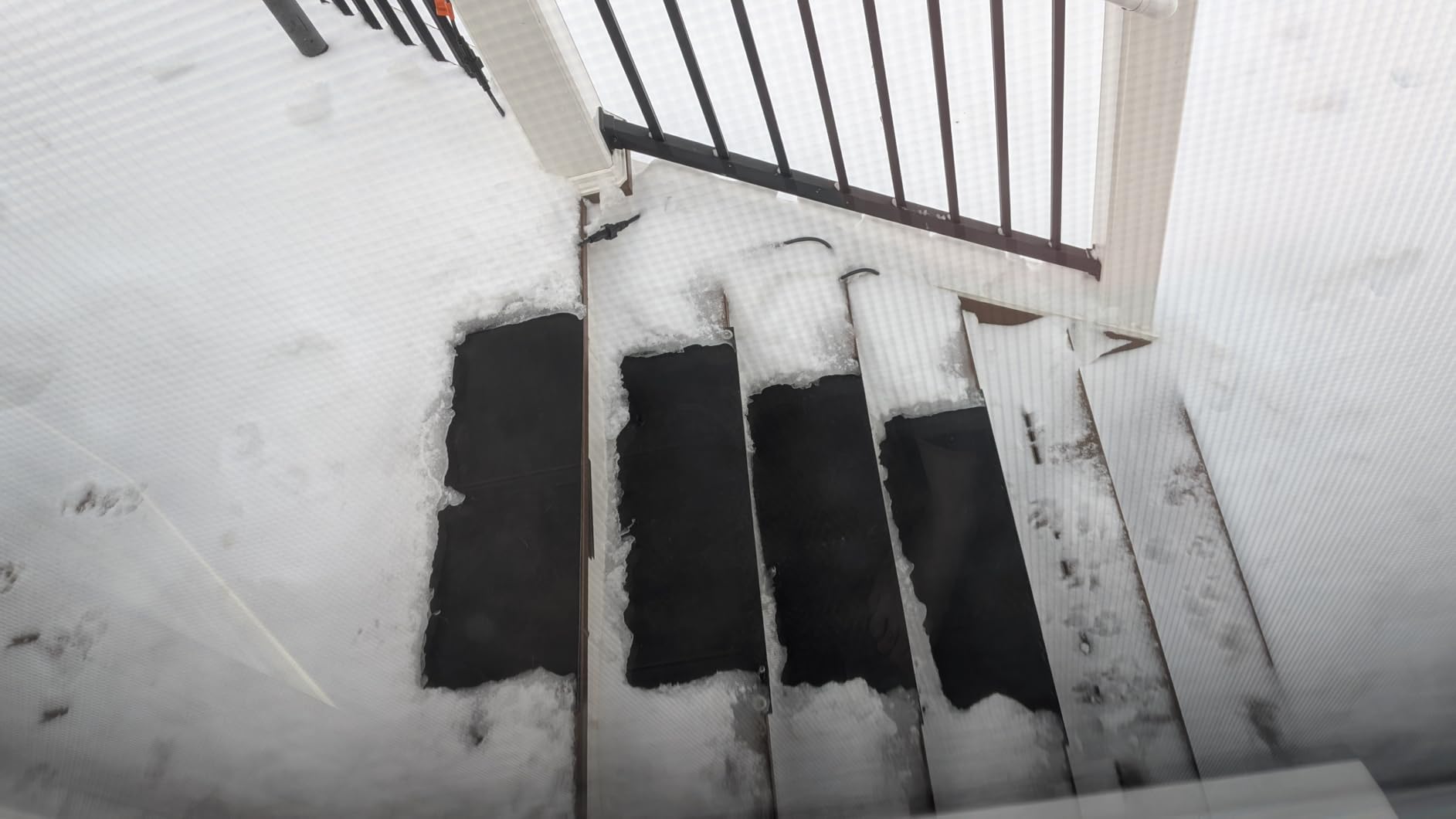 3 Pcs Heated Snow Melting Mats, 10 x 30 in No-Slip Rubber Heated Outdoor Mats, Snow and Ice Melting Mats for Winter Outdoor Stairs, Steps, Doorways, Walkways, Driveway, 2 in/h Melting Speed customer photo 1
