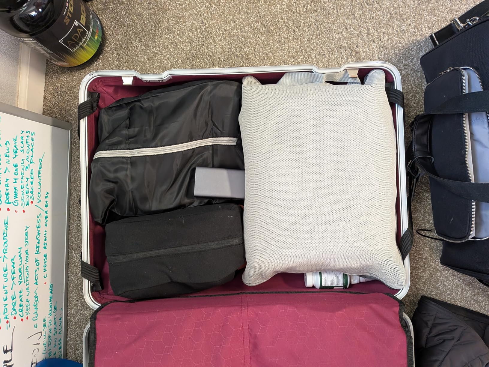 Veken 9/11 Set Compression Packing Cubes for Travel Essentials,Compressible Expandable Large Luggage Suitcase Organizer Bags for Clothing,Durable Space Saver Storage Bags with Toiletry Bags(Black) customer photo 1