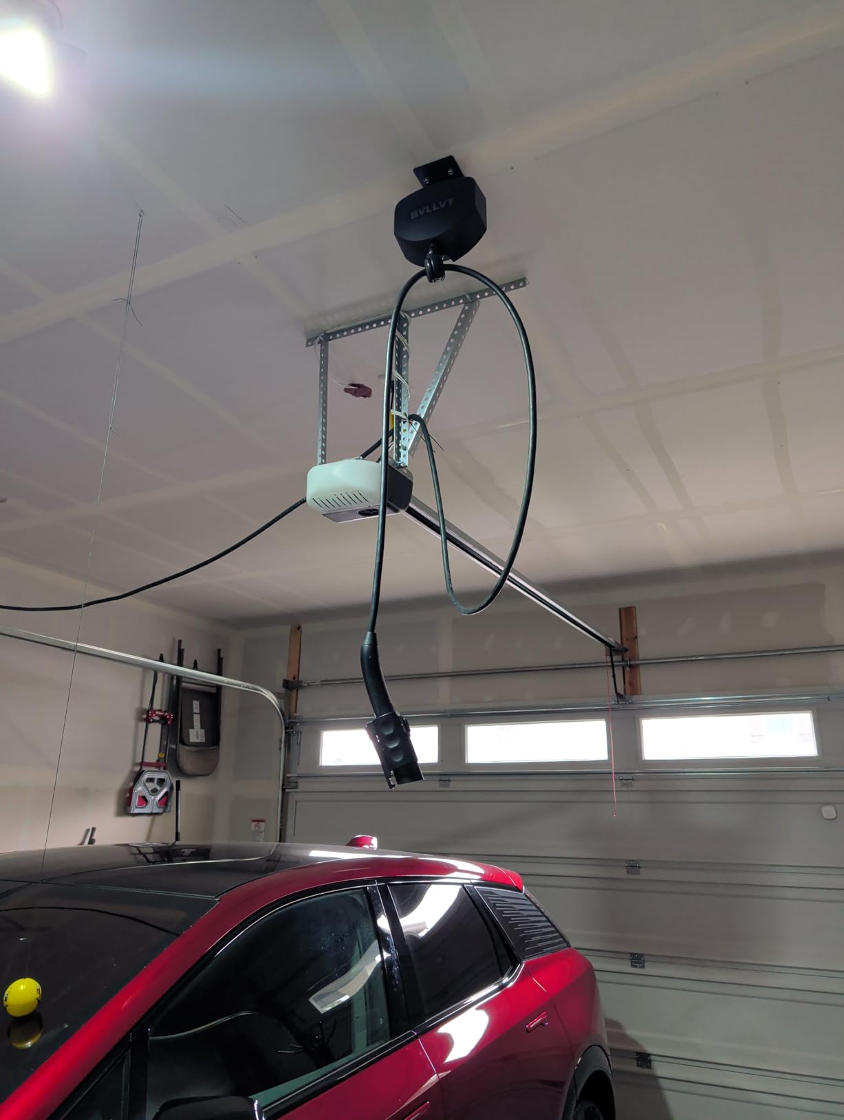 Ceiling Mounted & Wall Mounted EV Charger Cable Retractor - 11.5ft Automatic Retractable Cable Organizer for Electric Vehicle Charging, Universal Fits 95% of EV Charging Cables customer photo 1