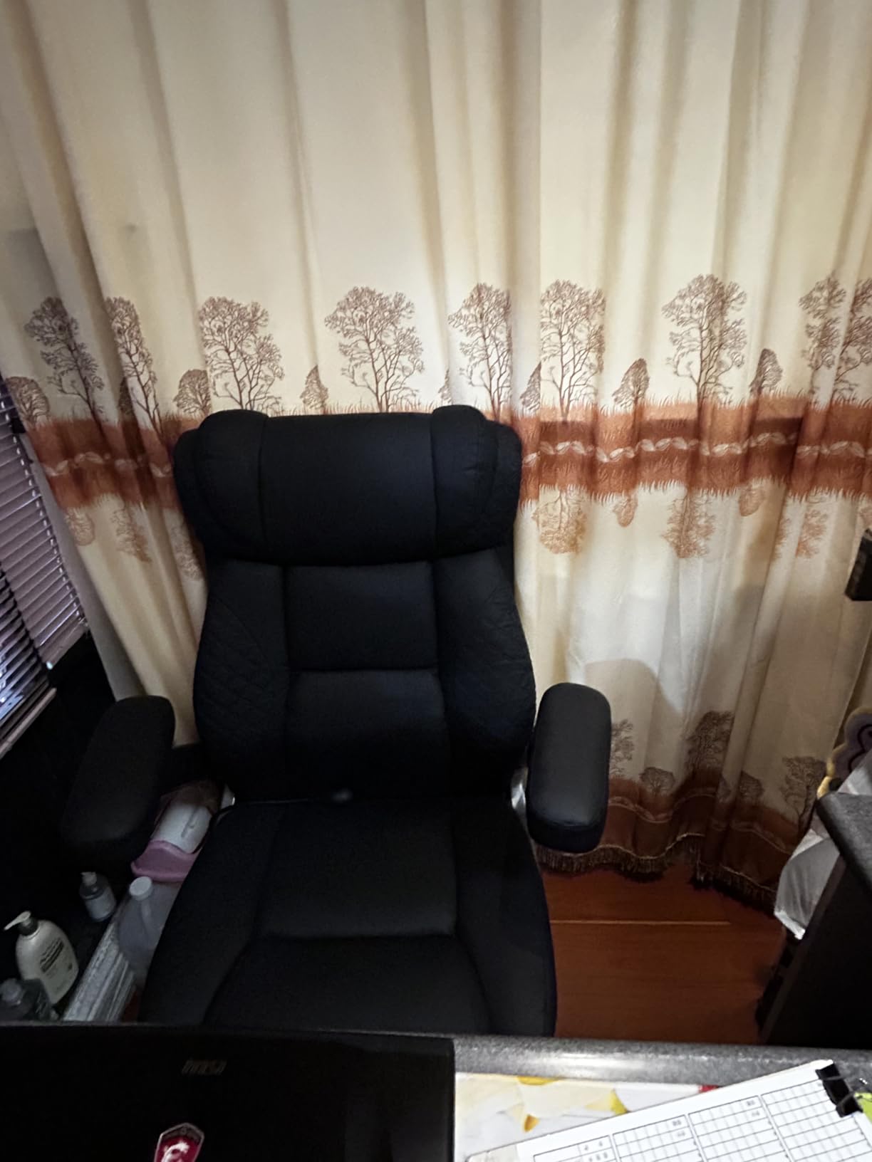 Office Chair, 5D Flip Arm Ergonomic Desk Chair with Adjustable Lumbar Support for Back Pain, Extra Wide 500LBS Comfy Big and Tall Office Chair, Executive Leather Computer Game Chair for Heavy People customer photo 2