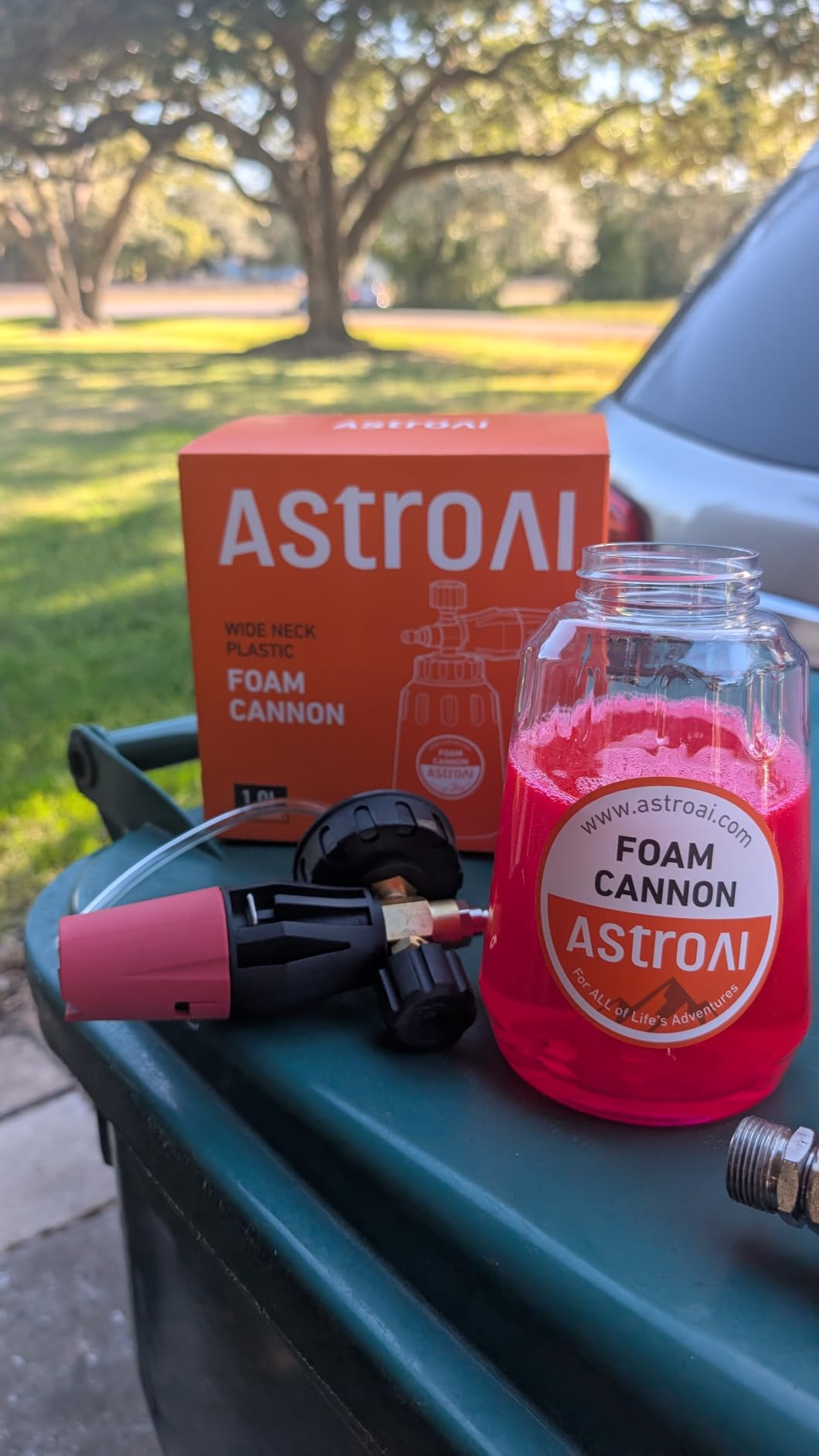 AstroAI Foam Cannon for Pressure Washer, Snow Clear Foam Cannon, Wide Neck Foam Blaster Adjustable Nozzle for Car Wash Accessories, with 1/4 Inch Quick Connector, 1 L Clear Bottle customer photo 2