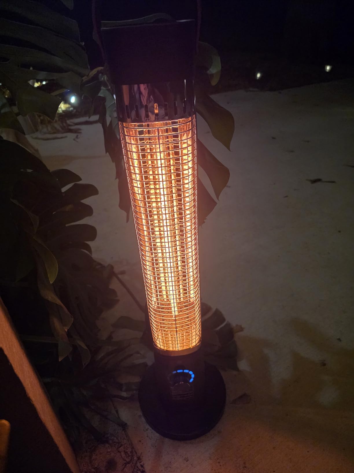 Patio Heater for Outdoor Use, Infrared Electric Outdoor Heater, 1500W Instant Heating, 60-Degree Oscillation, 9 Heat Levels, 9H Timer, Remote, for Garage, Backyard, Large Room, Indoor, 32.2 customer photo 2