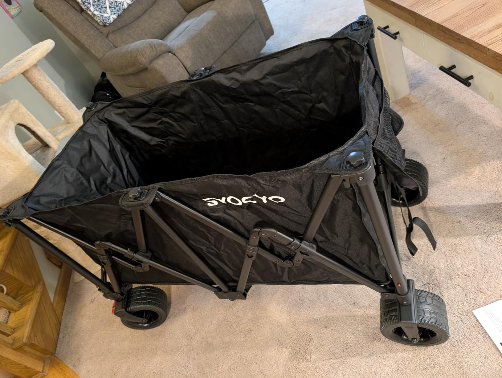 Collapsible Wagon Carts Foldable 570LBS Beach Wagon with Big All-Terrain Wheels Weight Capacity Heavy Duty Utility Carts with Cup Holders for Garden, Camping, Grocery, Sports Black customer photo 2