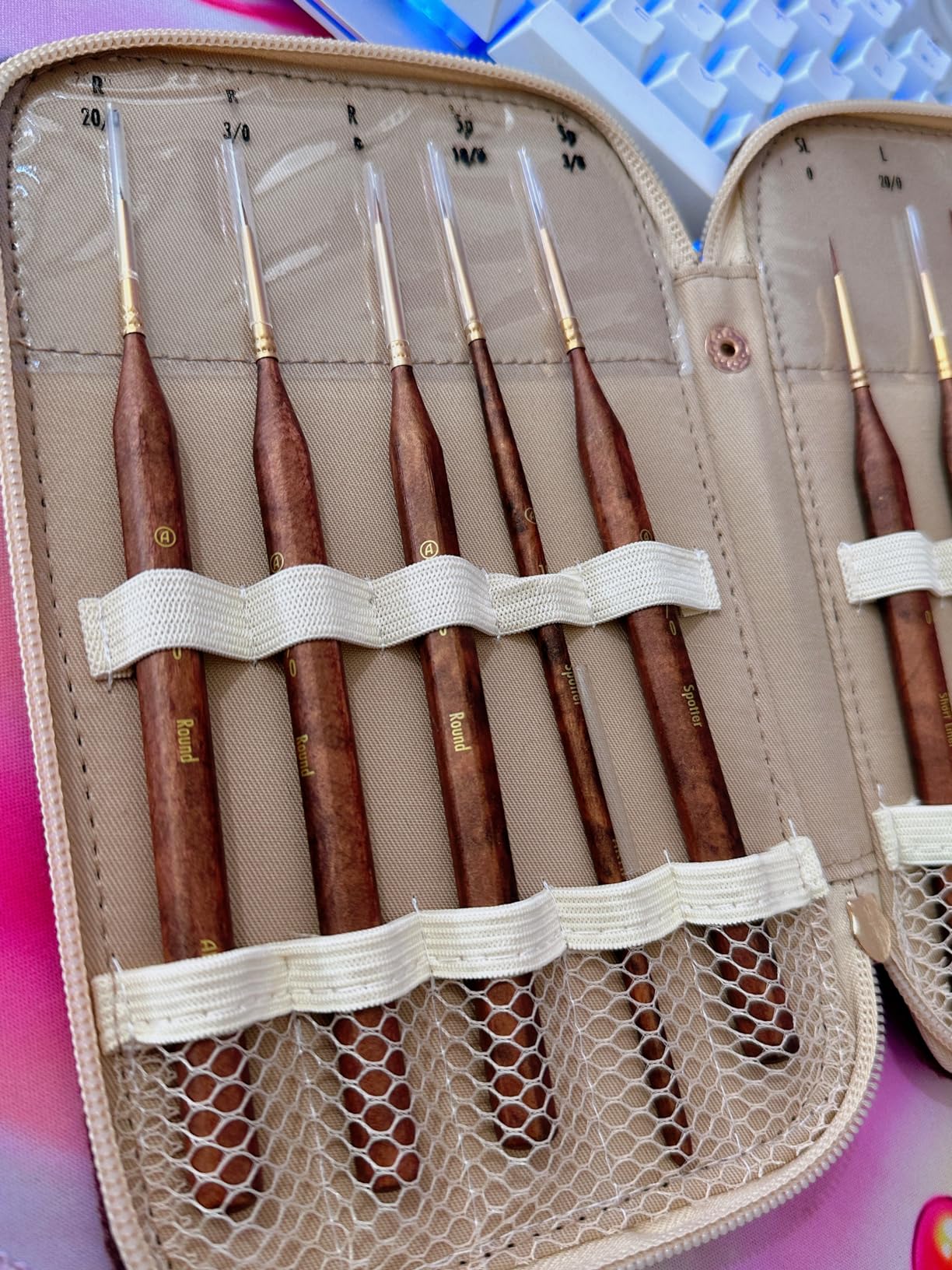 Artify Miniature Paint Brushes Set, 12pcs Fine Detail Brushes with Repeated Sizes, Precision Brushes for Miniature Painting, Models, Figurines & Crafts customer photo 2