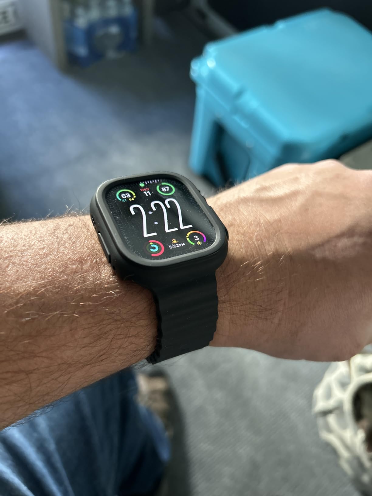 Apple Watch Ultra 3 [GPS + Cellular 49mm] Running & Multisport Smartwatch w/Rugged Titanium Case w/Black Titanium Milanese Loop - L customer photo 2