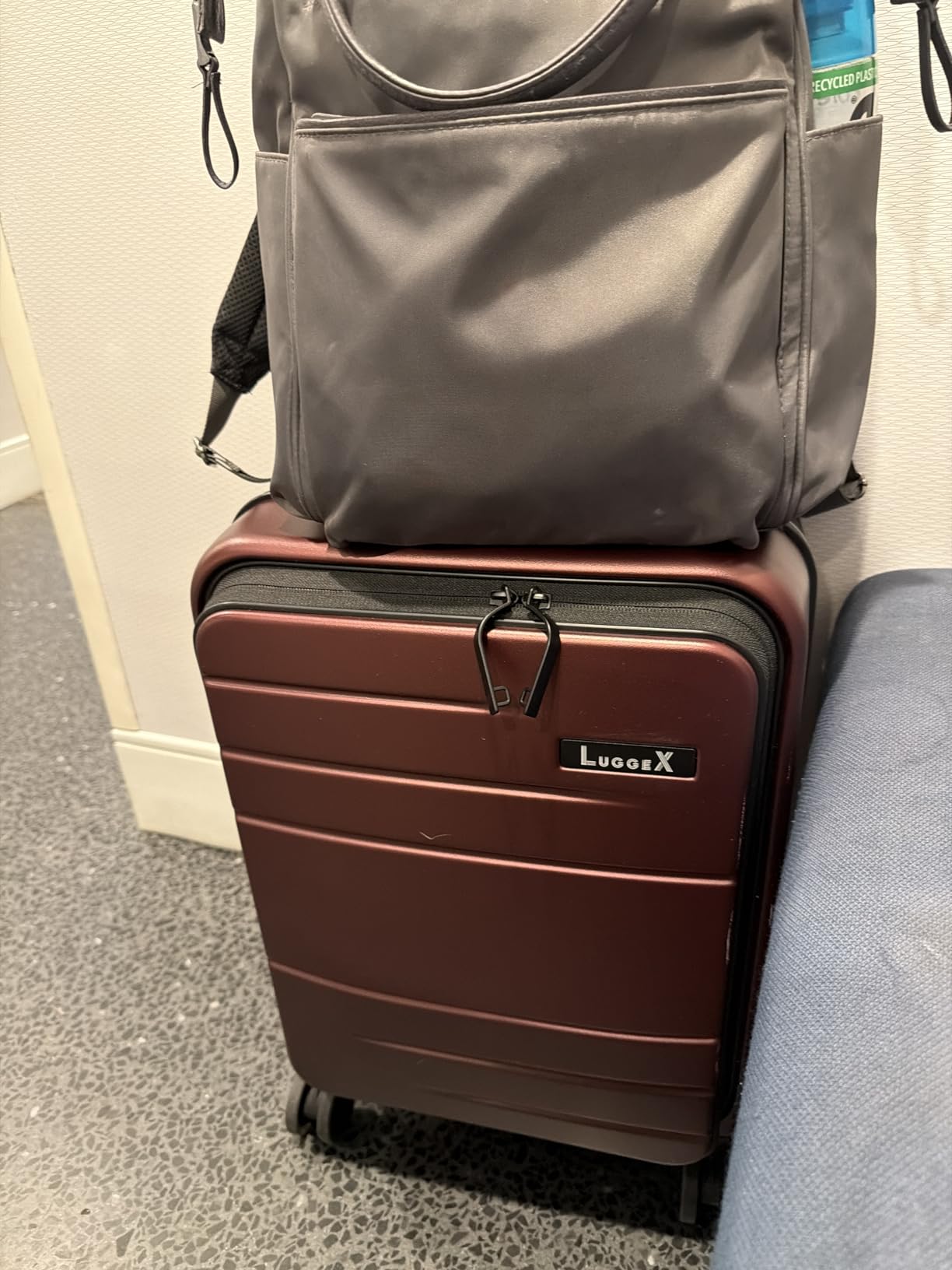 LUGGEX Luggage Sets 2 Piece, FLO5 Expandable Polycarbonate Hard Shell Suitcase Sets with Front Pocket (FX-Core, Black, 20/28 Inch) customer photo 2