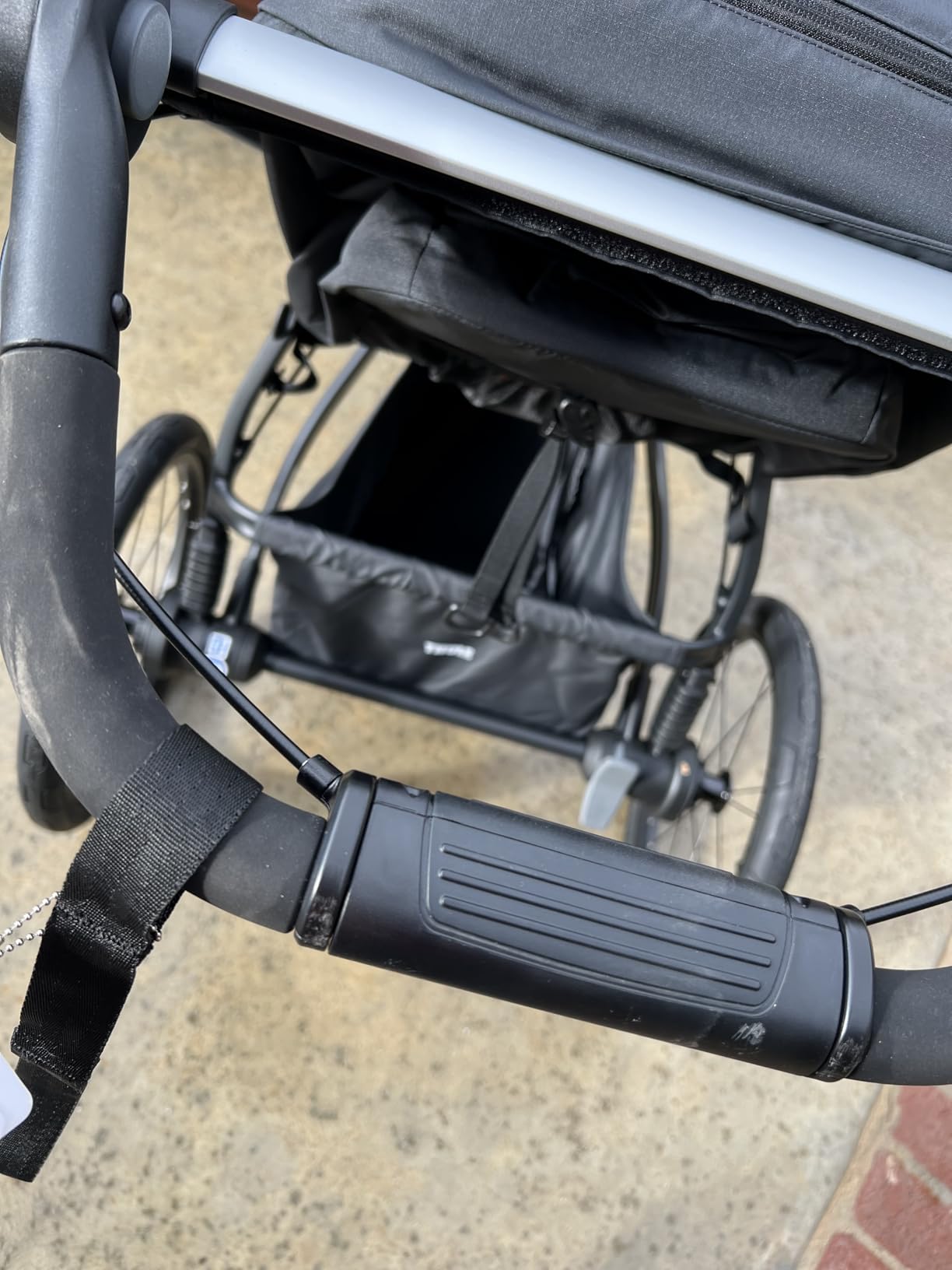 Thule Glide 3 Single Child All-Terrain & Jogging Stroller, Lightweight, air-Filled Tires, Twist Hand Brake, Fixed Front Wheel customer photo 1