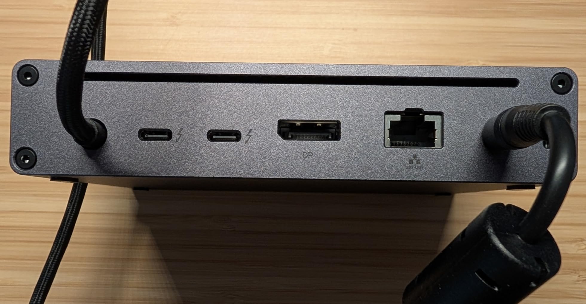 UGREEN Maxidok Thunderbolt 5 Hub Revodok 10 in 1, 120Gbps with 3xTBT5 (Single 8K / Dual 6K), 140W Total Power, DP2.1, Gigabit Ethernet, SD/TF 3.0 Docking Station for MacBooks and Windows Laptops customer photo 2