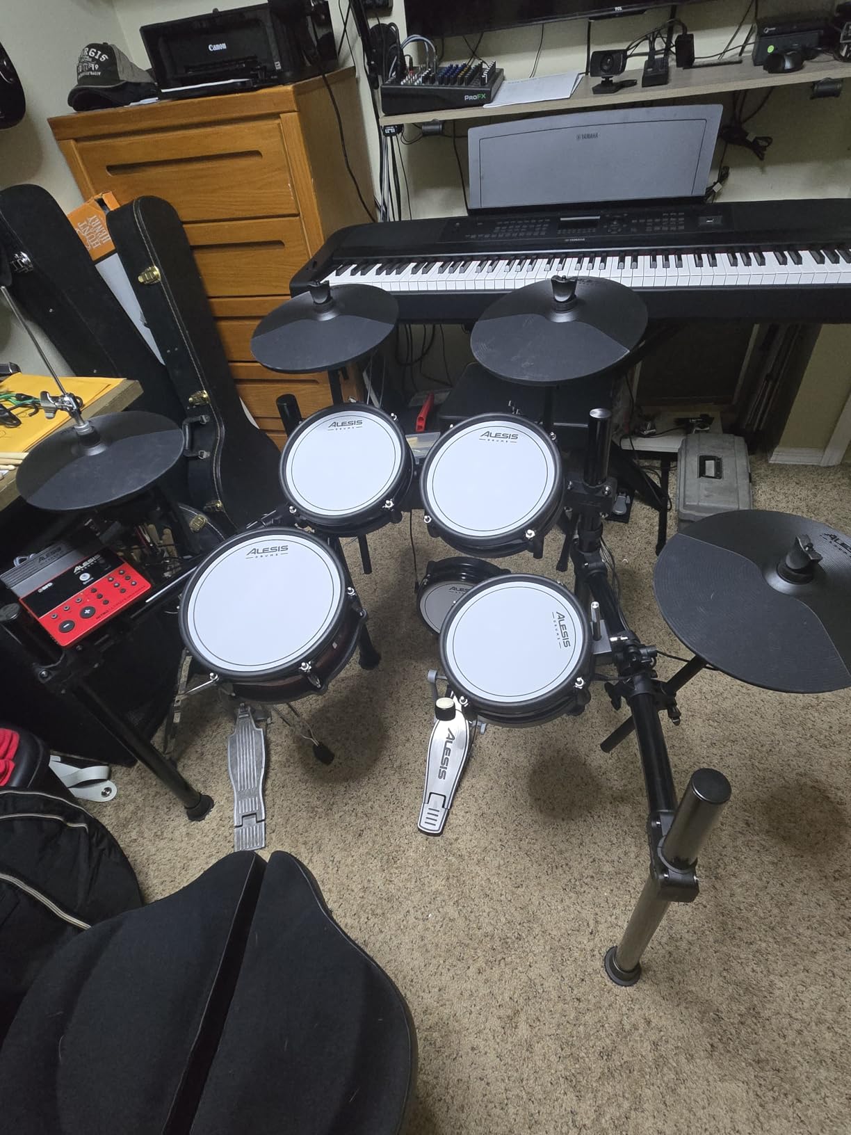 Alesis Nitro Ultimate Electric Drum Set with Dual Zone Quiet Mesh Pads, Movable Hi-Hat, 640 Authentic BFD Sounds and 52 Kits, Bluetooth, Drumeo, USB MIDI, Double Kick Compatible customer photo 2