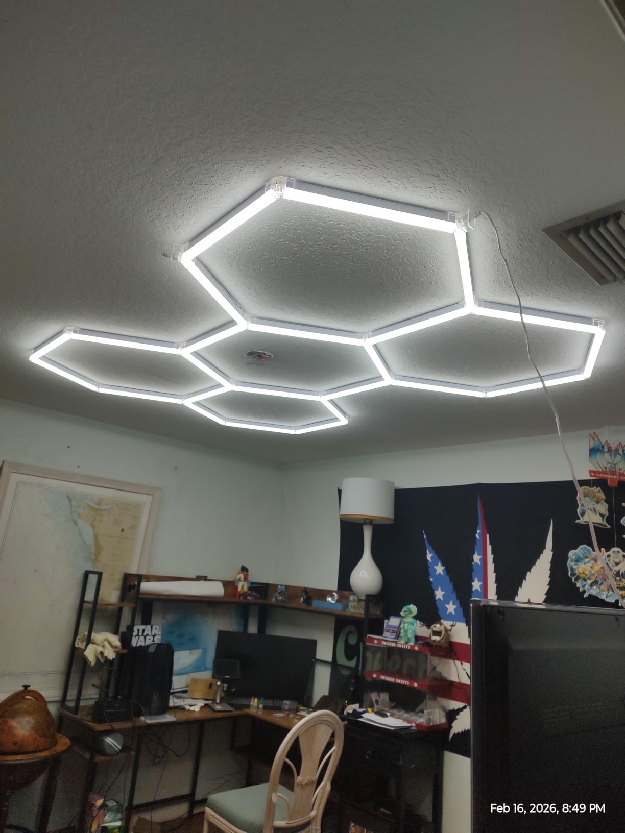 Glitgate Hexagon LED Garage Light, 168W 18480LM 5-Grid Honeycomb Hex Lighting System, 6500K Ultra Bright Ceiling Light for Garage, Car Detailing Shop, Workshop, Basement, Gym customer photo 1