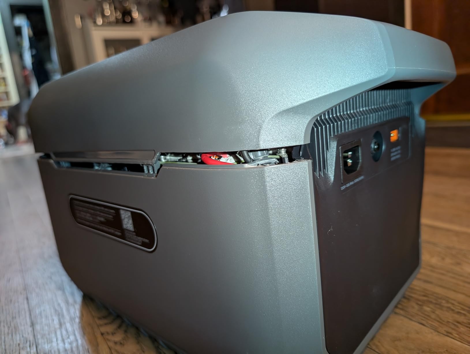 Anker SOLIX C2000 Gen 2 Portable Power Station, 2,400W (Peak 4,000W) Solar Generator, Full Charge in 58 Min, 2048wh LiFePO4 Battery customer photo 1