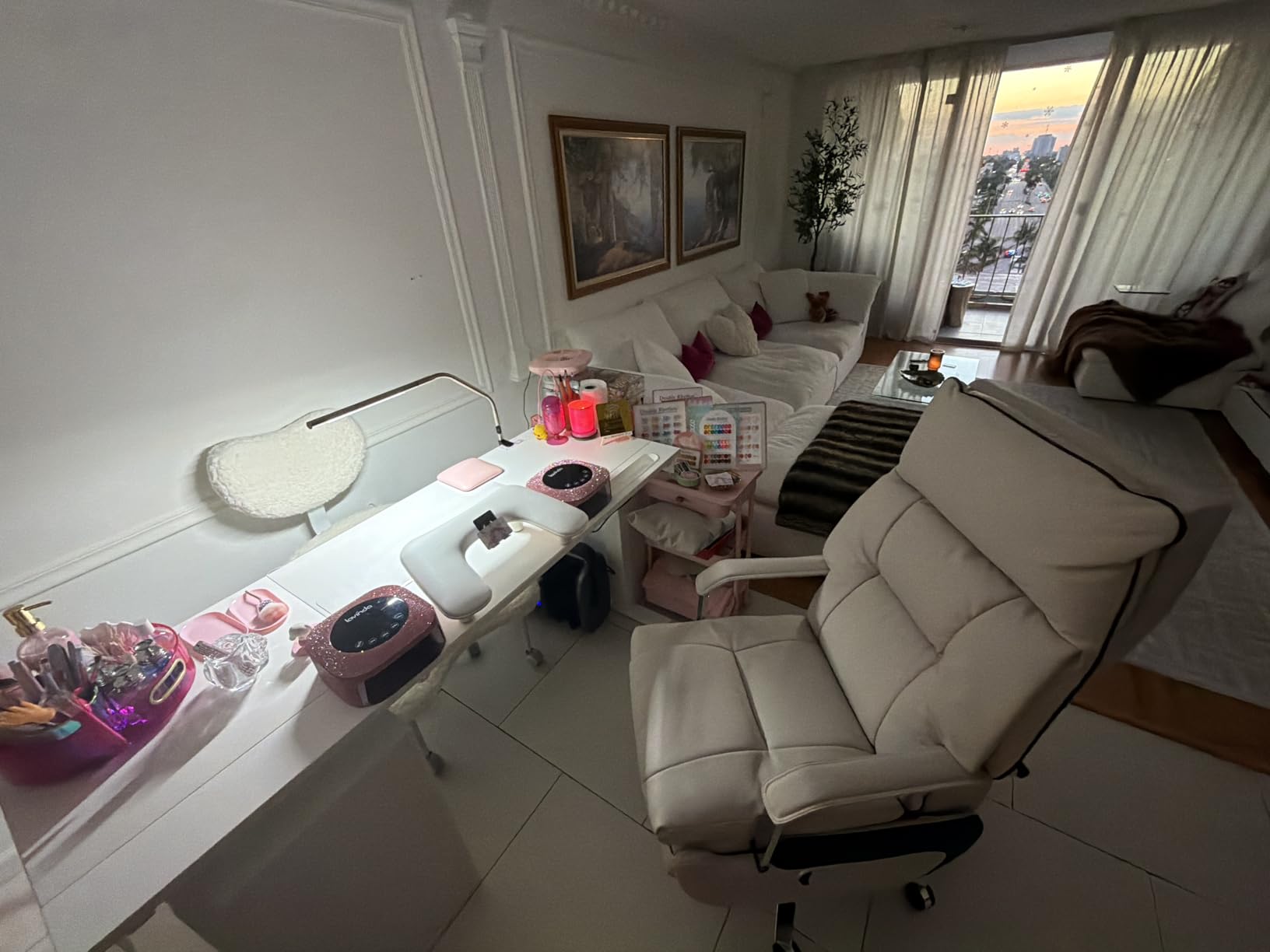 Dual Motor Executive Reclining Office Chair with Footrest - One-Click Electric Recline, Massage Lumbar Support & Pillow, Big and Tall PU Leather Ergonomic Desk Chair for Home Office/Gaming(White) customer photo 2
