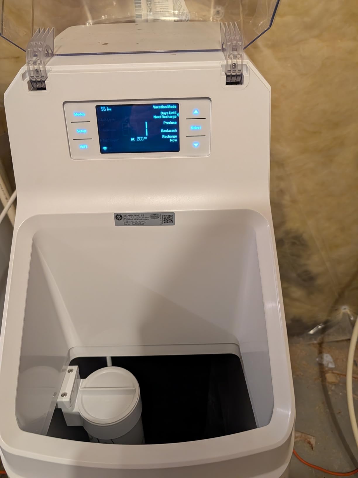 GE Smart Water Softener, 35,000 Grain, Reduce Hard Minerals to Whole House, Built-in WiFi with Water Flow Alerts customer photo 2