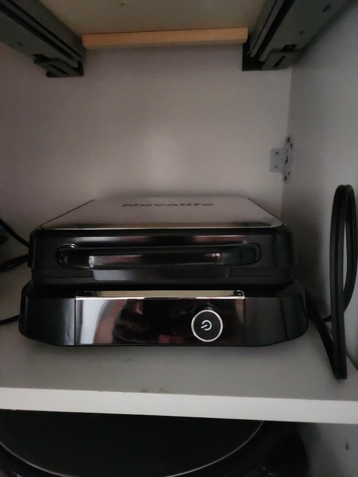 Waffle Maker, 1200W Belgian Waffle Maker, Dual Rectangular Thick Waffle Iron, 7-Level Browning LED Panel, Nonstick Plates, Anti-spill Design, Audible Ready Beep, Easy Cleanup, Stainless Steel customer photo 1