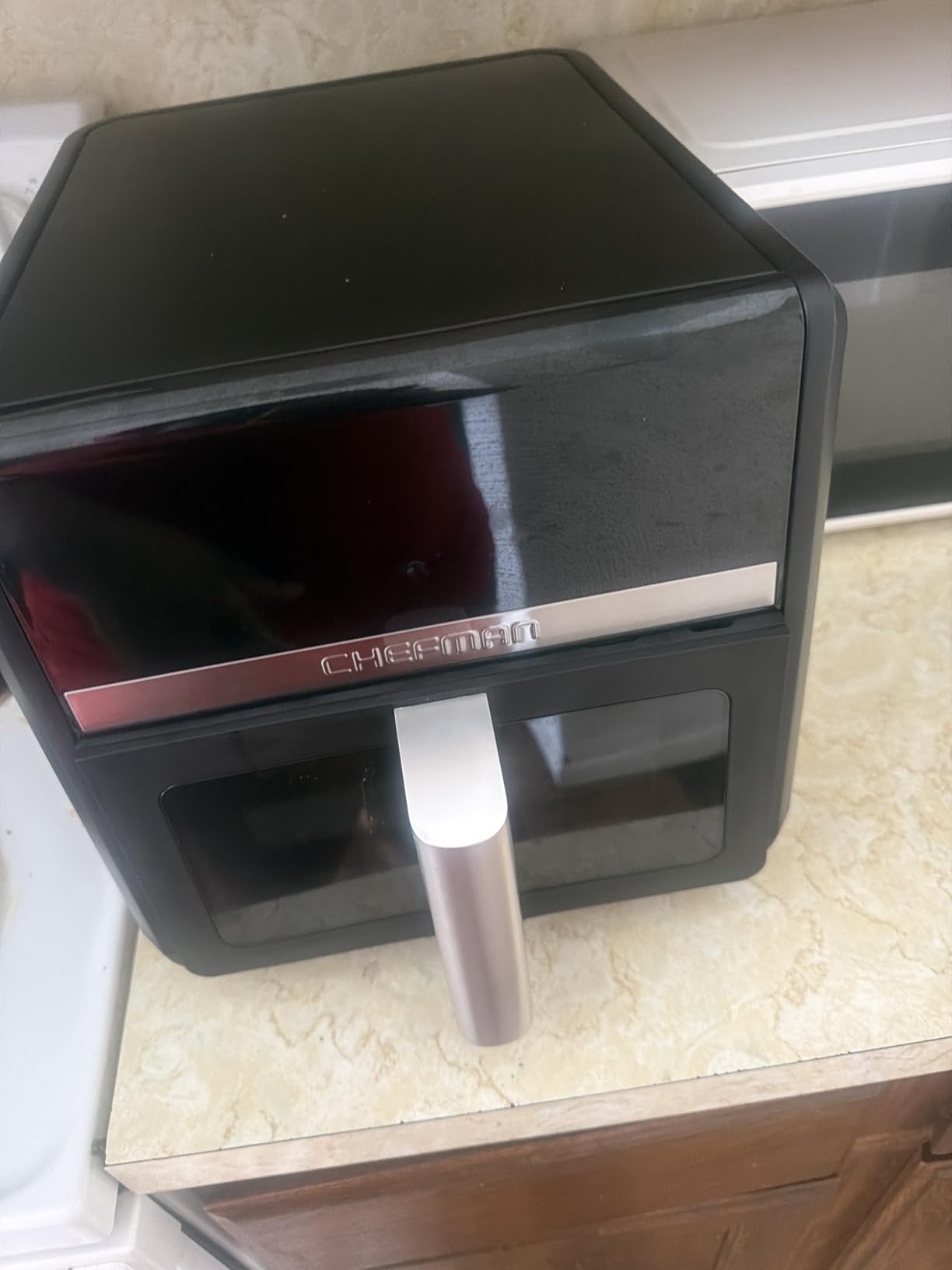 Chefman Air Fryer 9 Qt, TurboFry 7-in-1 High-Powered 450F Cooking for Crispier and Even Results, XL Basket with Viewing Window, Air Fry, Bake, Broil, Reheat, Dehydrate, Defrost, Keep Warm customer photo 1