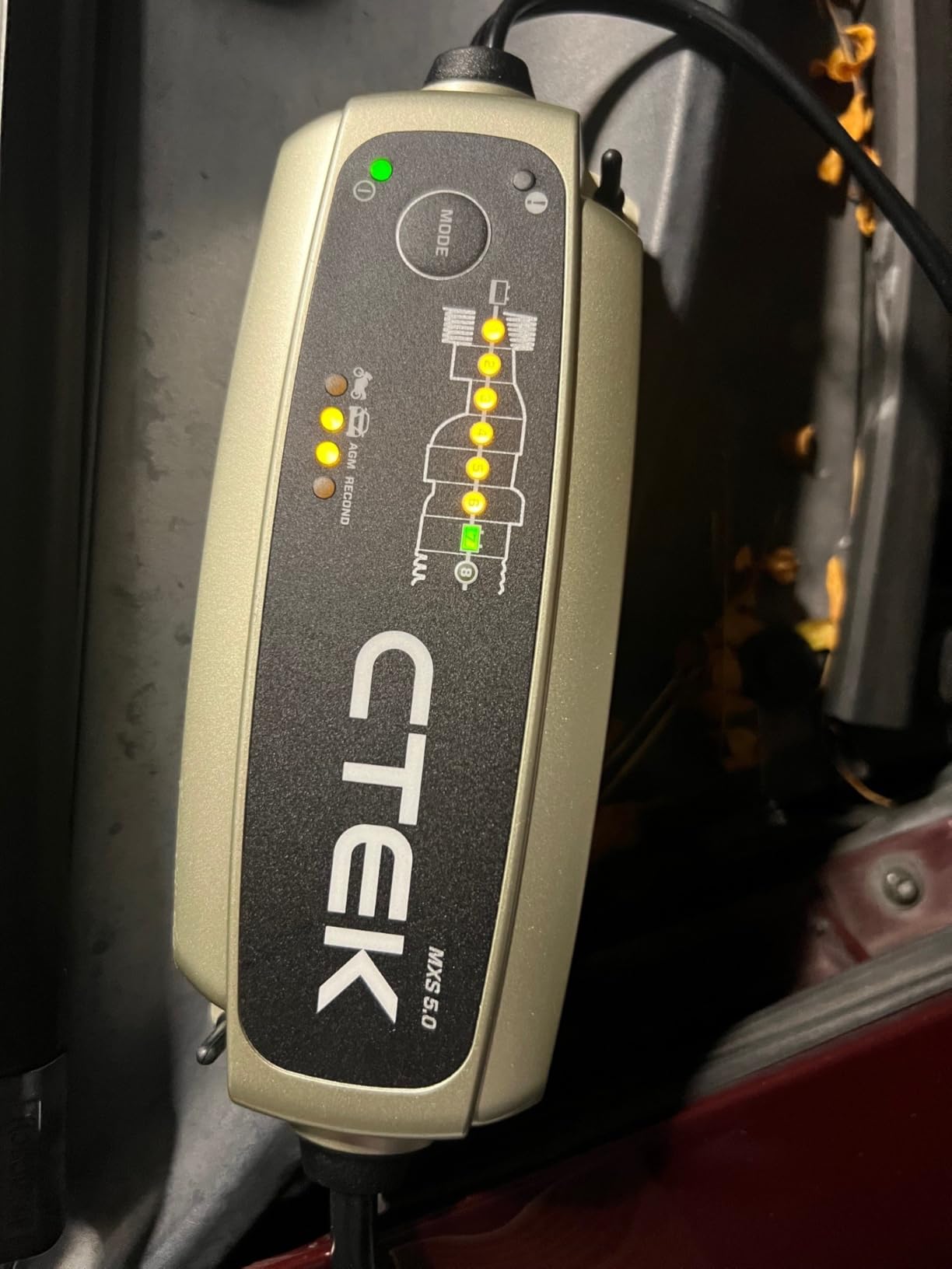 CTEK 40-658 NXT 5 Fully Automatic 4.3 amp Battery Charger and Maintainer 12V customer photo 2