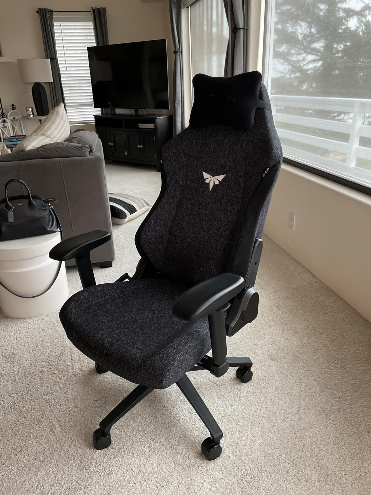 Gaming Chair - High Back Ergonomic Computer Chair with Lumbar Support, Video Game Chair-4D Adjustable Armrests,170° Reclining & 320lb Capacity,PU Leather Office Chair for Adults customer photo 1