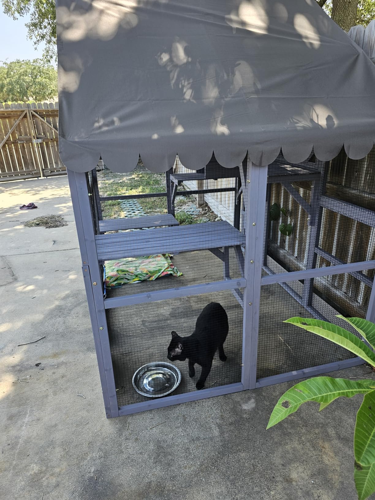 GUTINNEEN Large Catio Outdoor Cat Enclosures, Multi-Level Walk-in Outdoor Cat Playpen with Waterproof UV Cover, Rest Houses & Play Bridges for Multiple Cats - 110