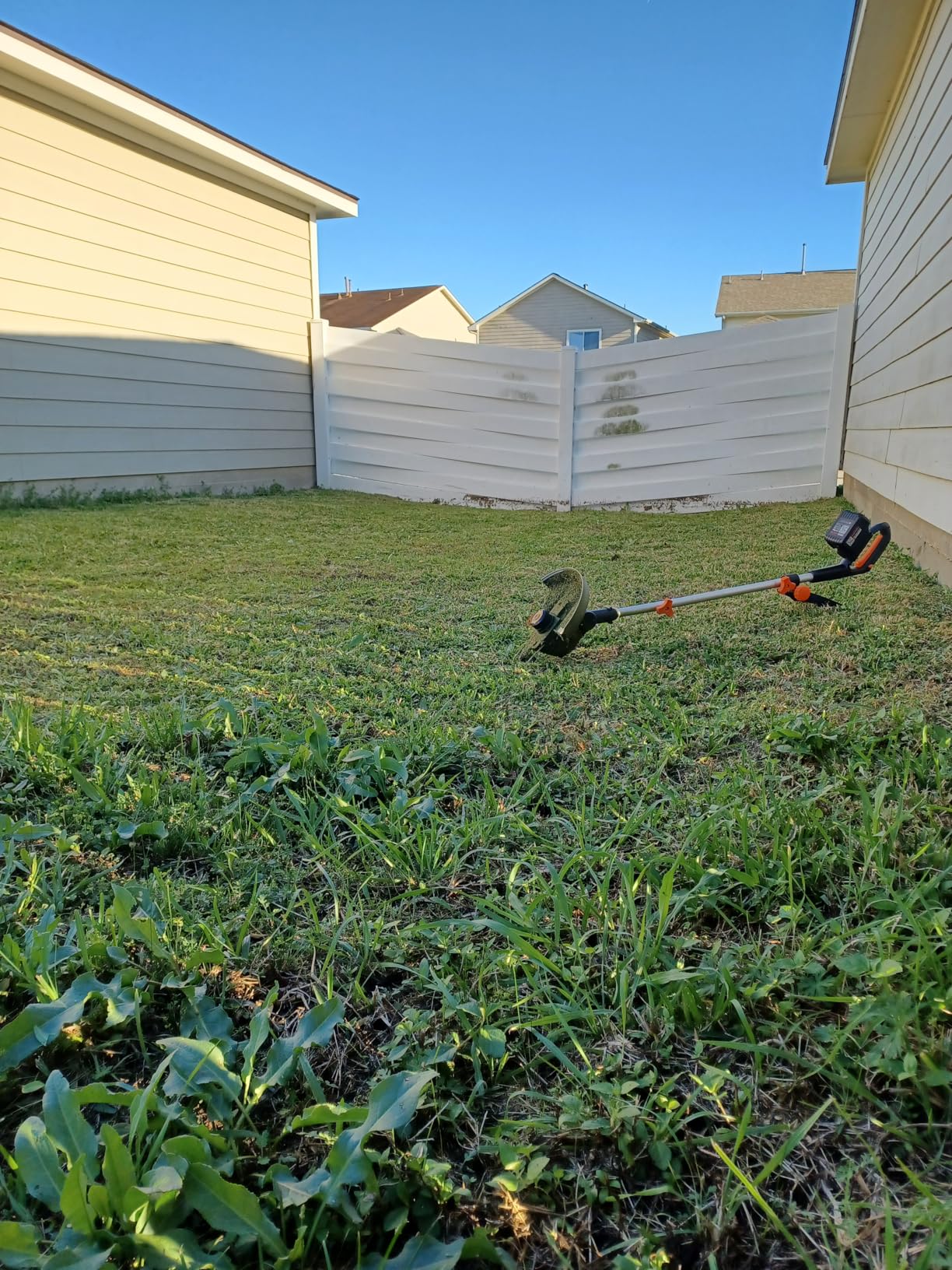 Electric Weed Wacker String Trimmer:2 x 4.0Ah Batteries Cordless Weed Eater 21V Battery Powered with 12