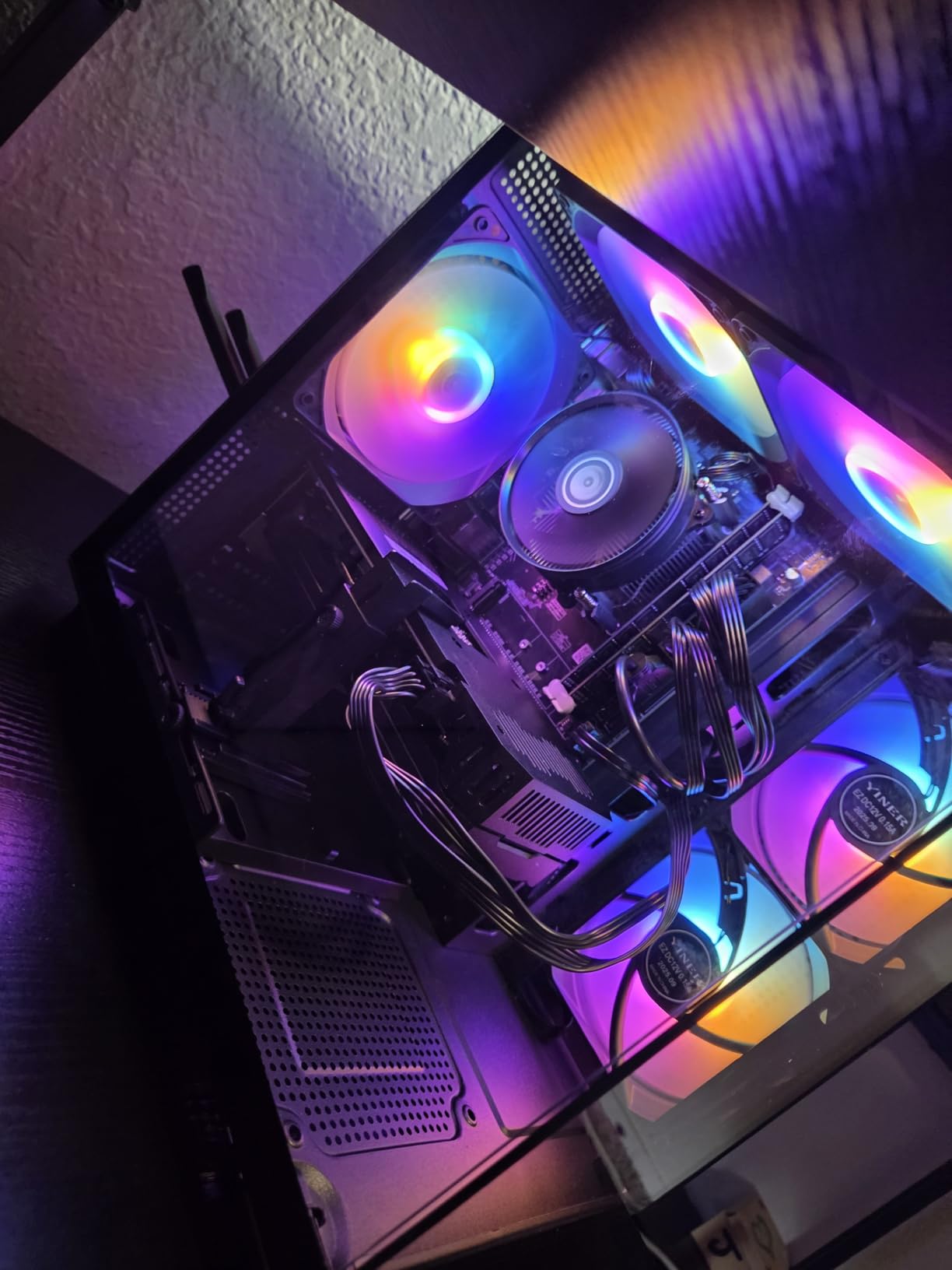 Prebuilt Gaming PC Desktop Computer,Intel Core i5 to 3.6GHz,RX560 Graphics Card with 4GB GDDR5 Video Memory,16GB RAM, 512GB SSD,WiFi 5.0,RGB Fan x5 customer photo 2